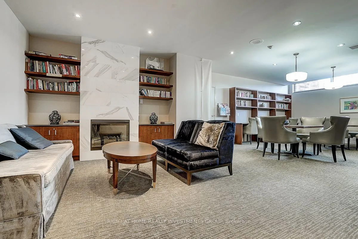 65 Spring Garden Avenue, #808