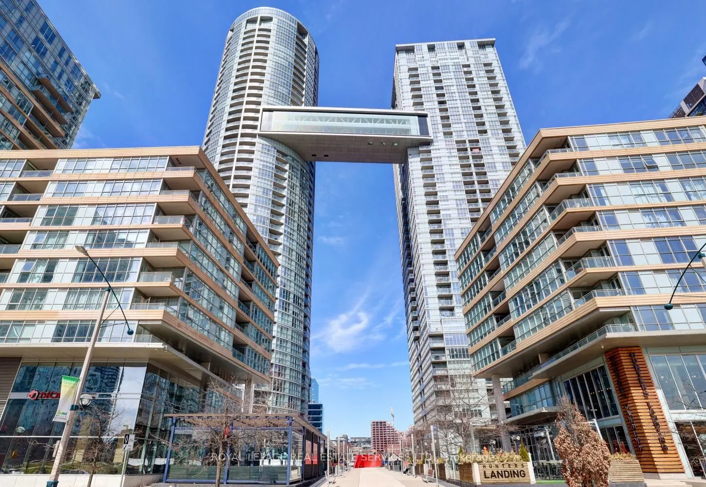 21 Iceboat Terrace, #3902