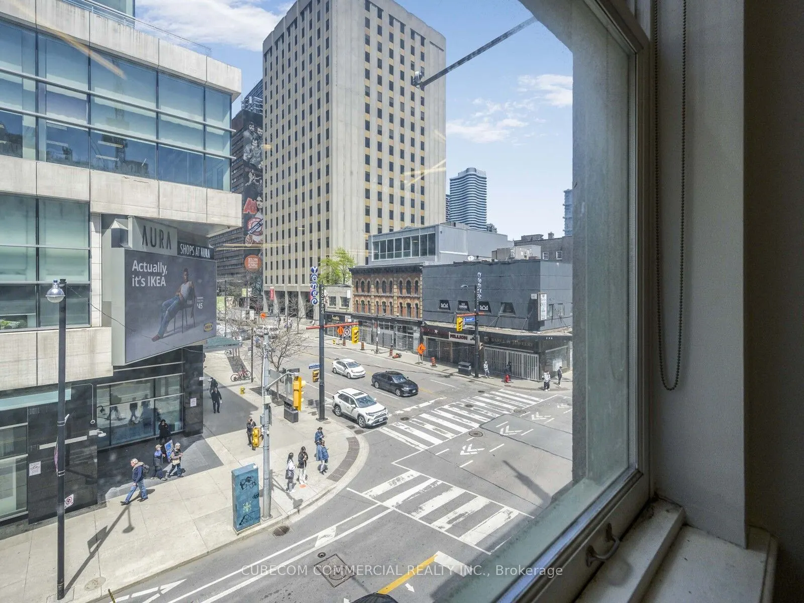 378 Yonge Street, #2nd Floor