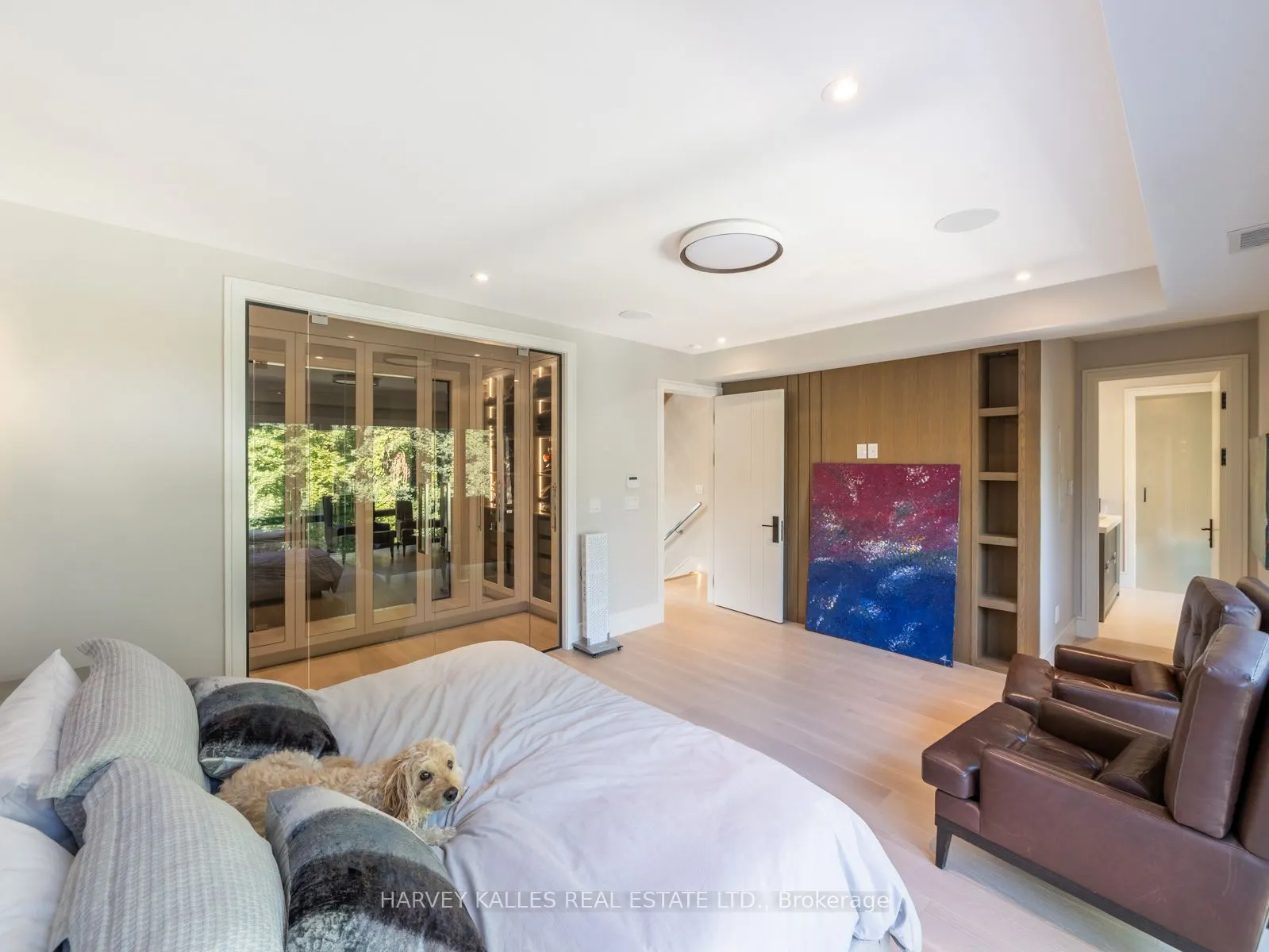 6 Hillholm Road