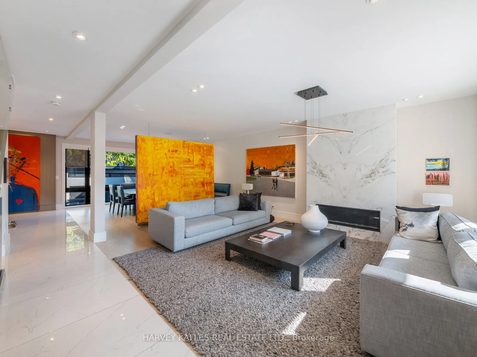 6 Hillholm Road