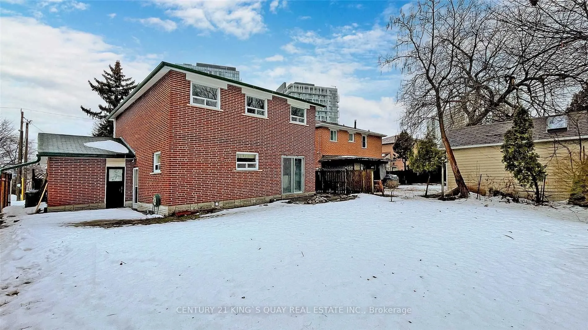 16 Kingslake Road