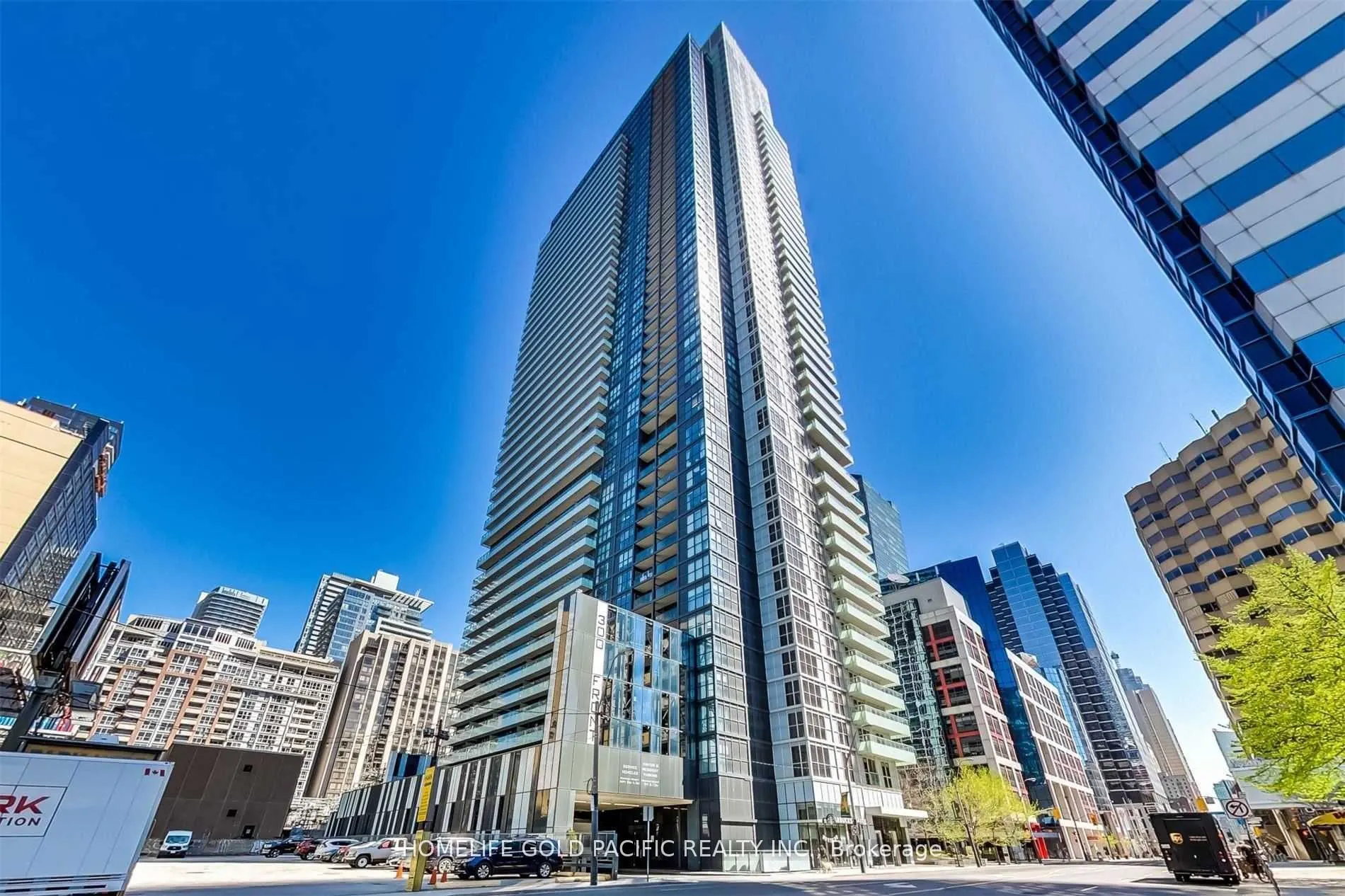 300 Front Street W #307