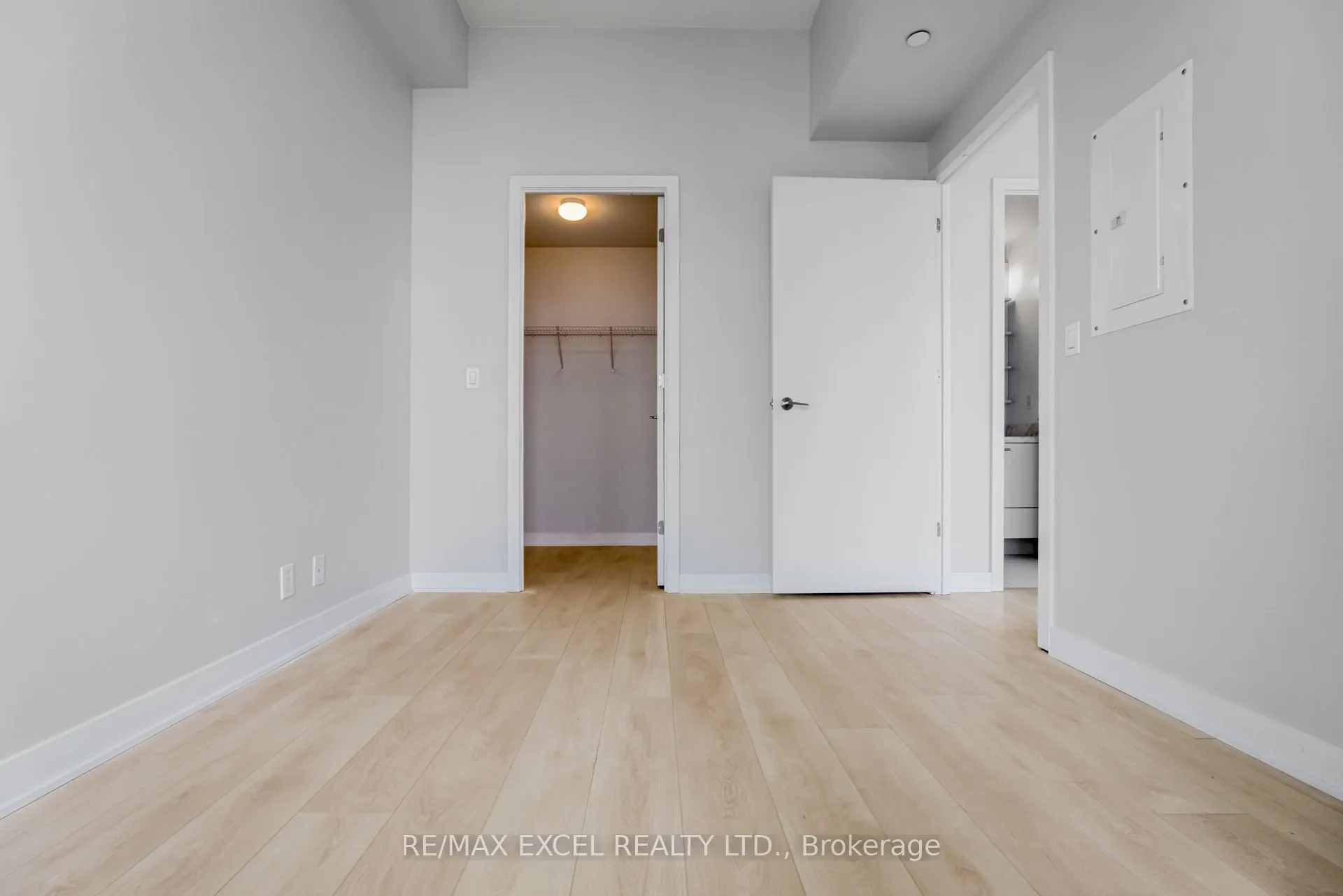2221 Yonge Street, #2911