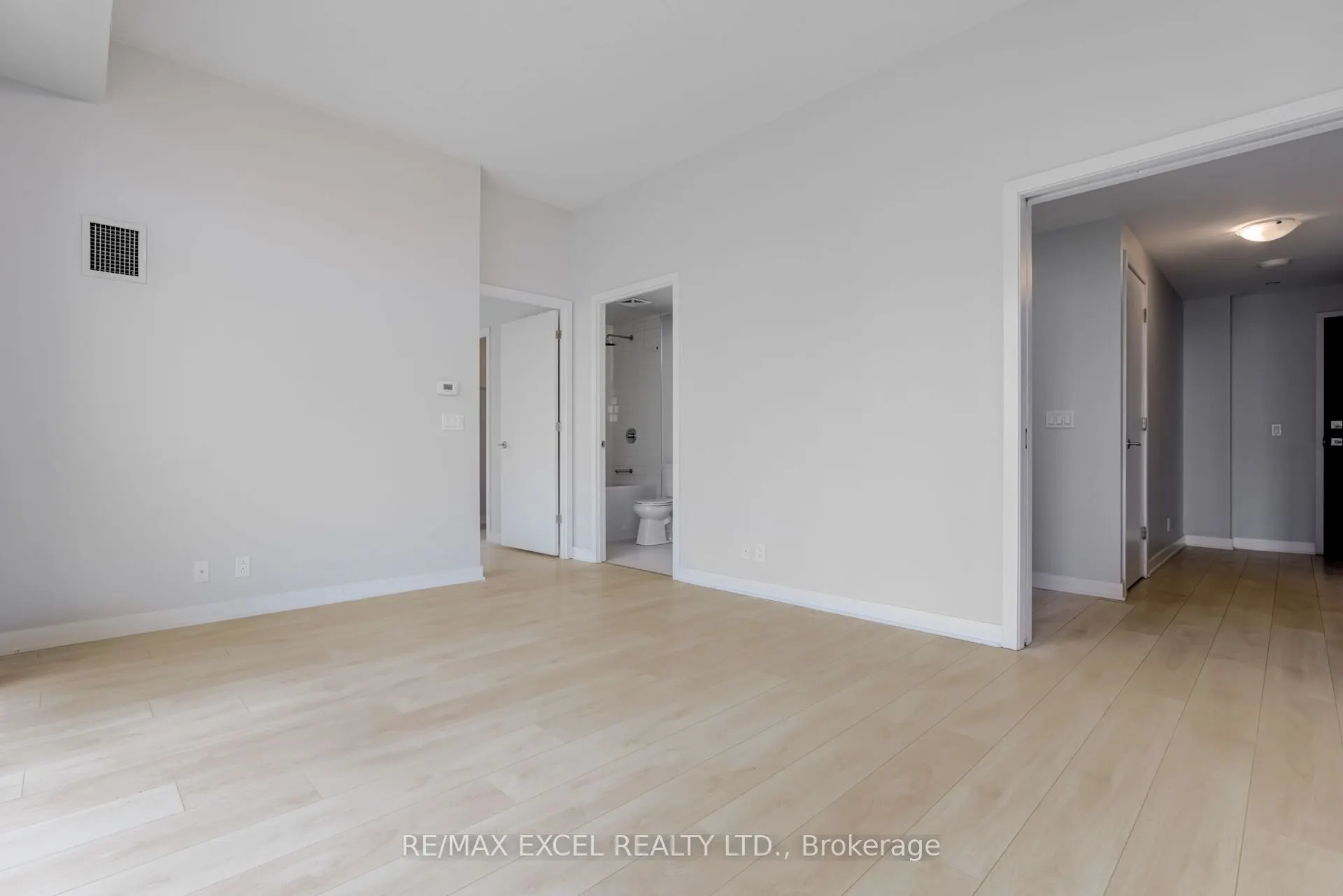 2221 Yonge Street, #2911