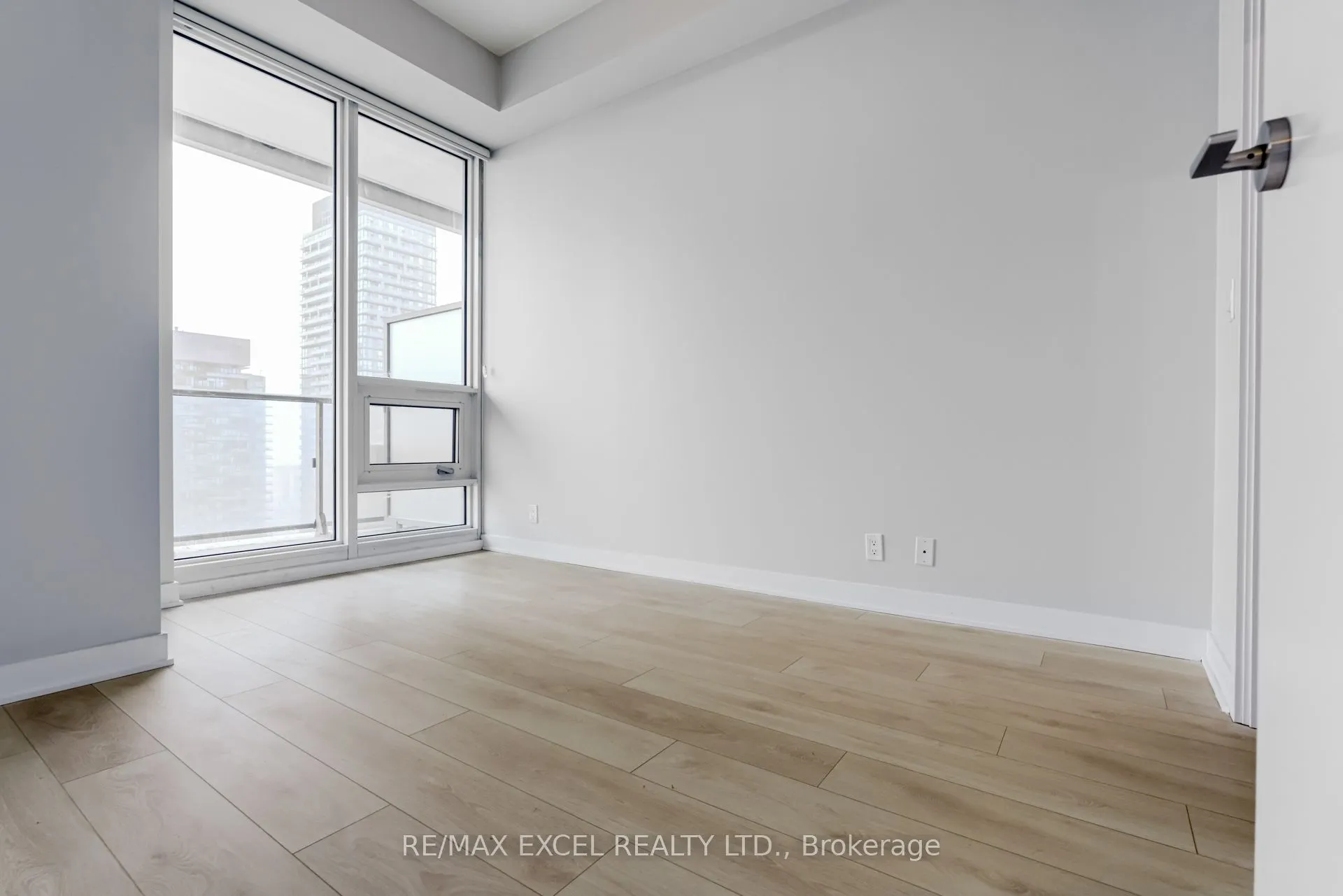 2221 Yonge Street, #2911