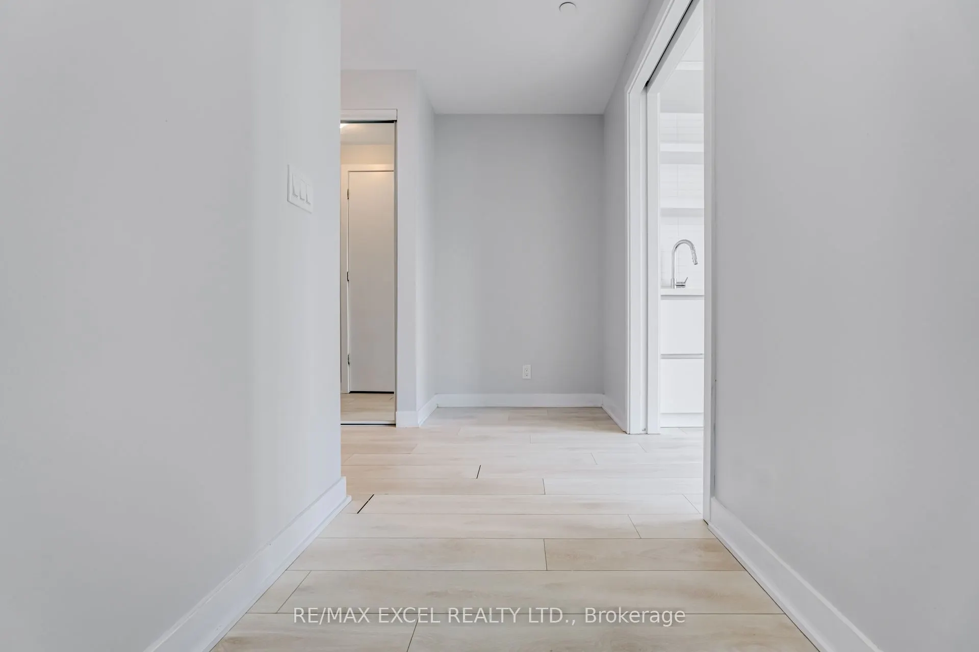 2221 Yonge Street, #2911