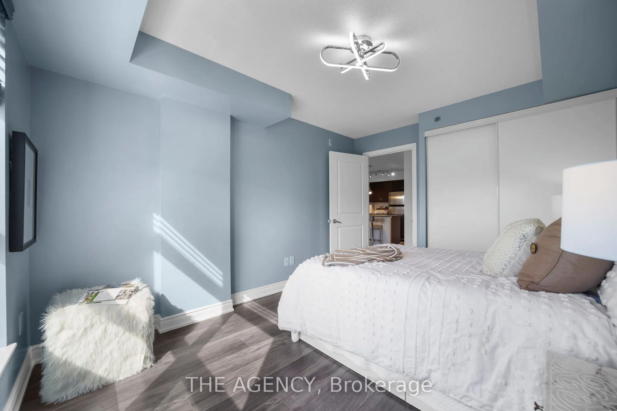 760 Sheppard Avenue W, #309