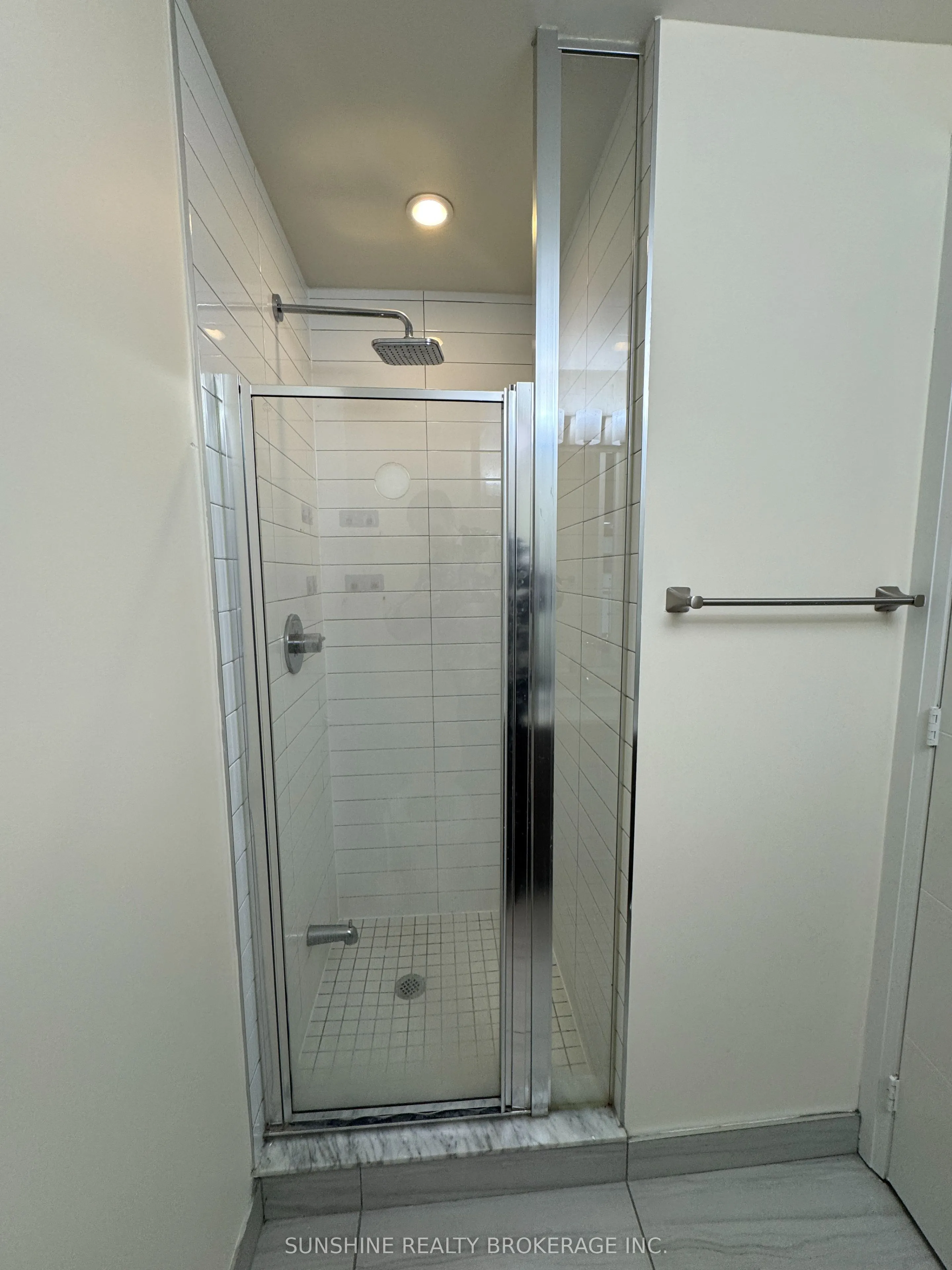 460 Adelaide Street E #518