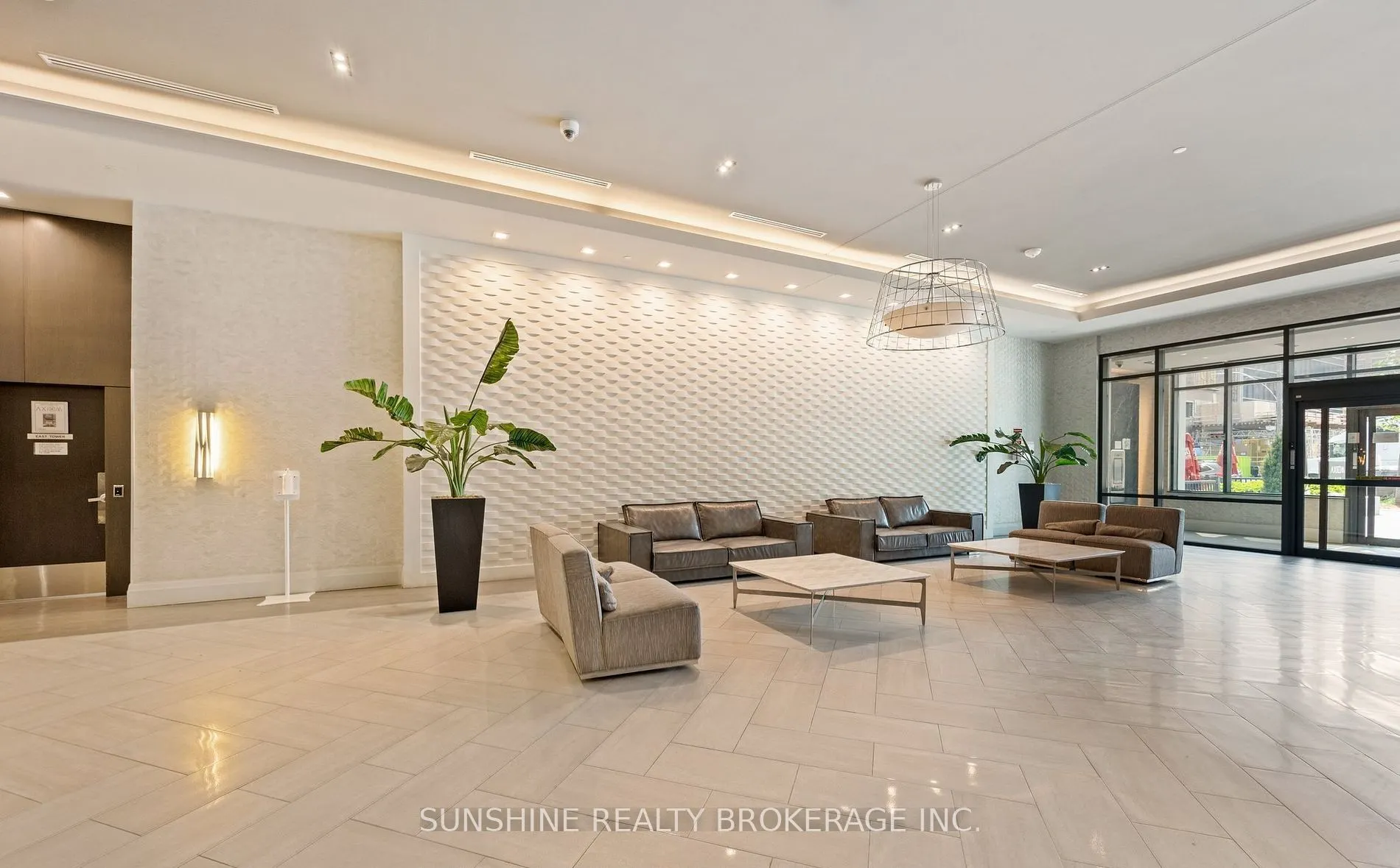 460 Adelaide Street E #518