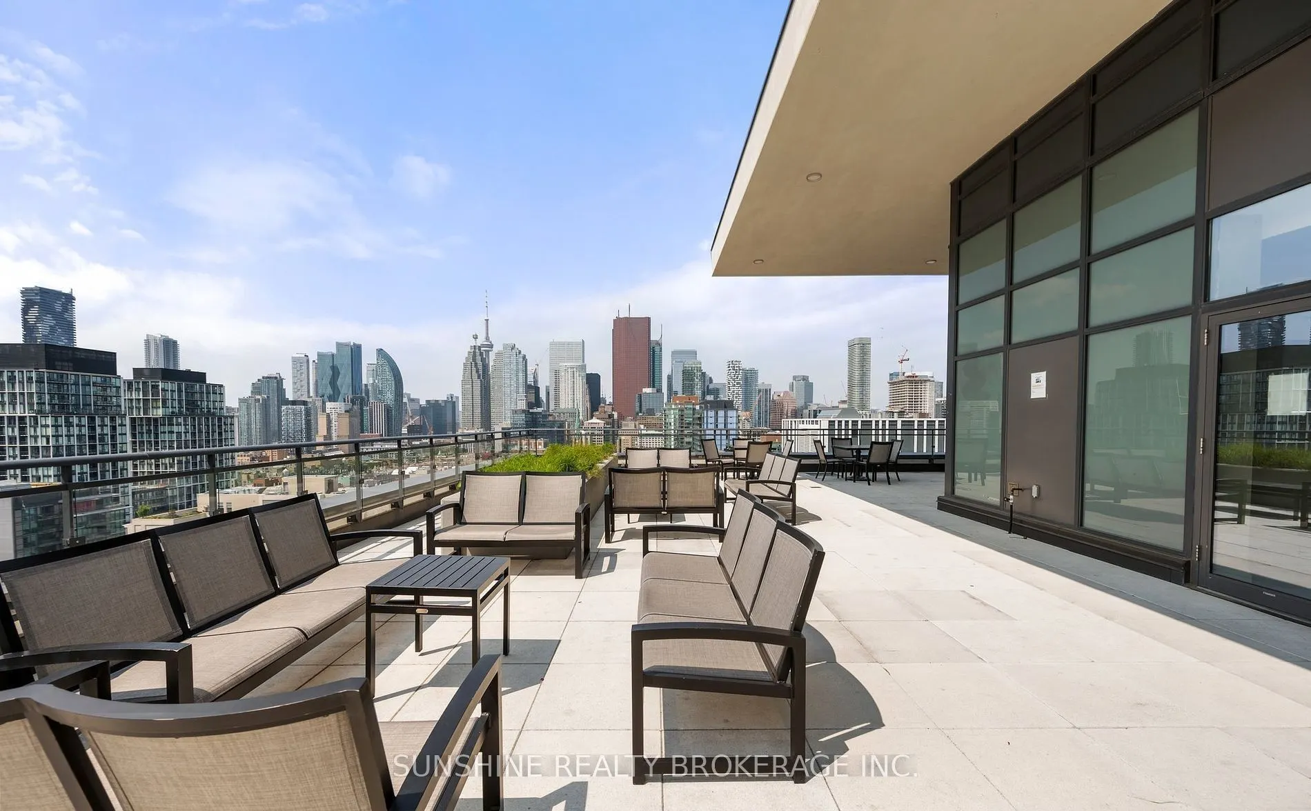 460 Adelaide Street E #518