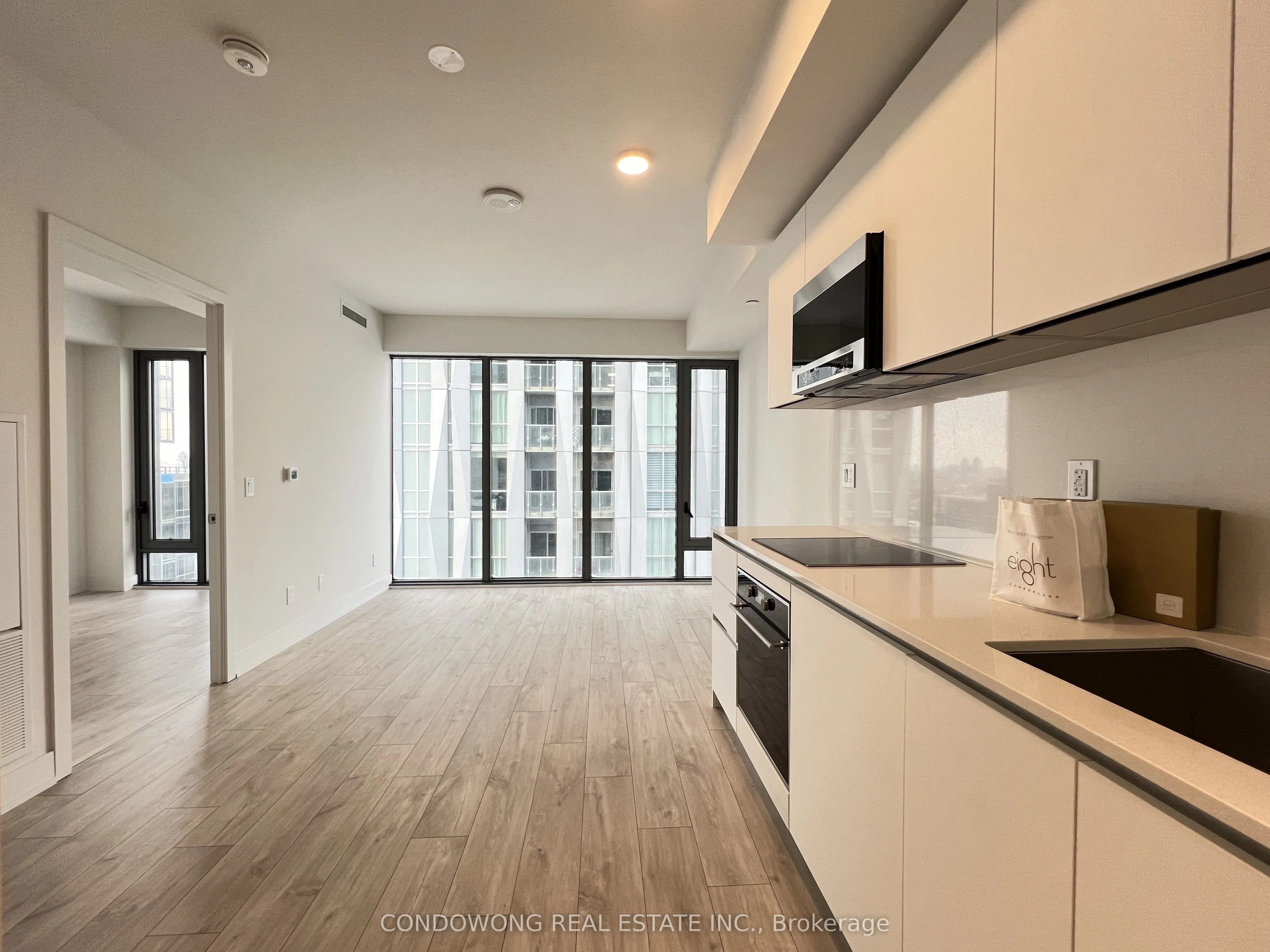 8 Cumberland Street, #3308