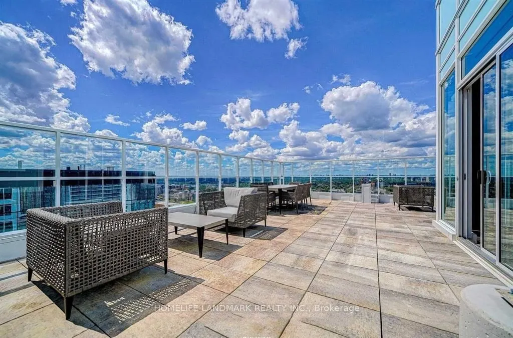 19 Bathurst Street #2906