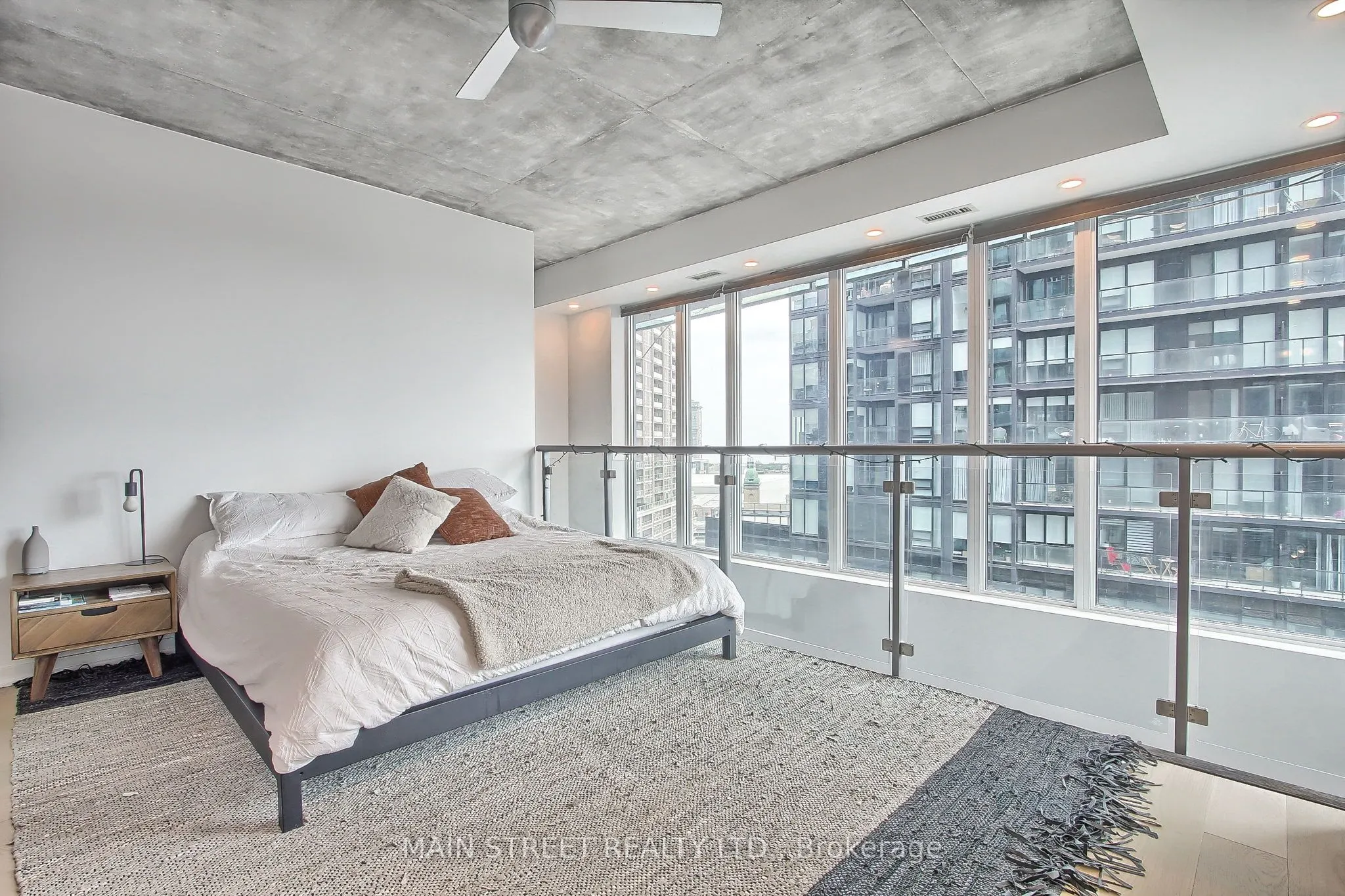 150 East Liberty Street #1213