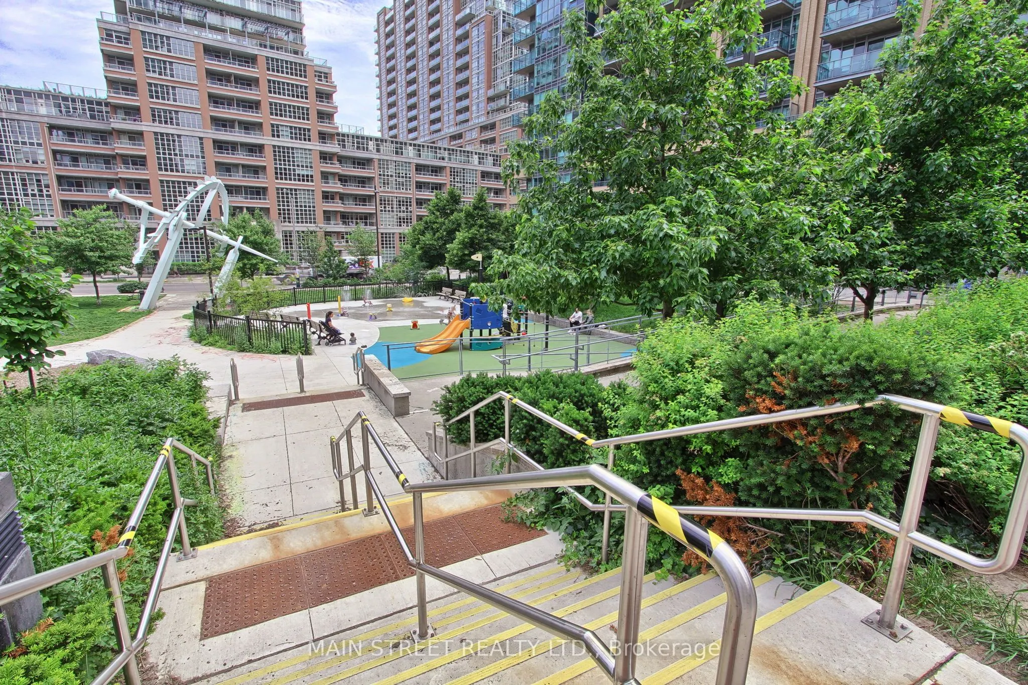 150 East Liberty Street #1213