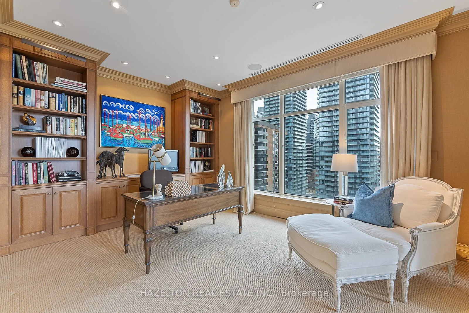 1 St Thomas Street, #14B