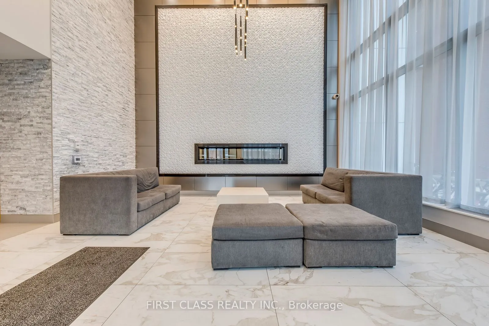 36 Forest Manor Road, #801