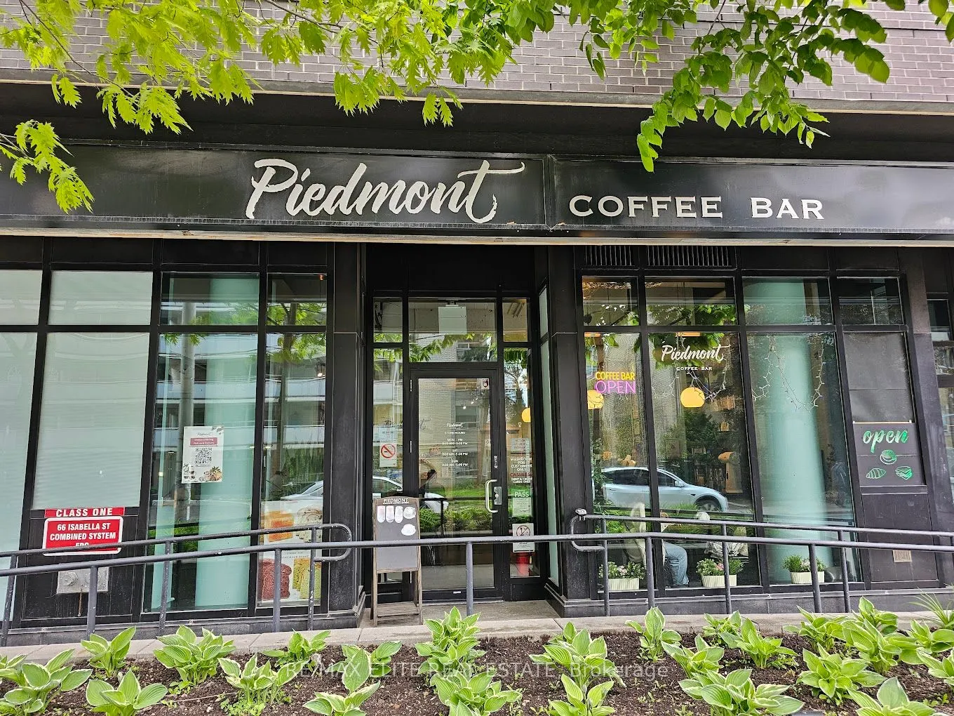 66 Isabella Street, #4