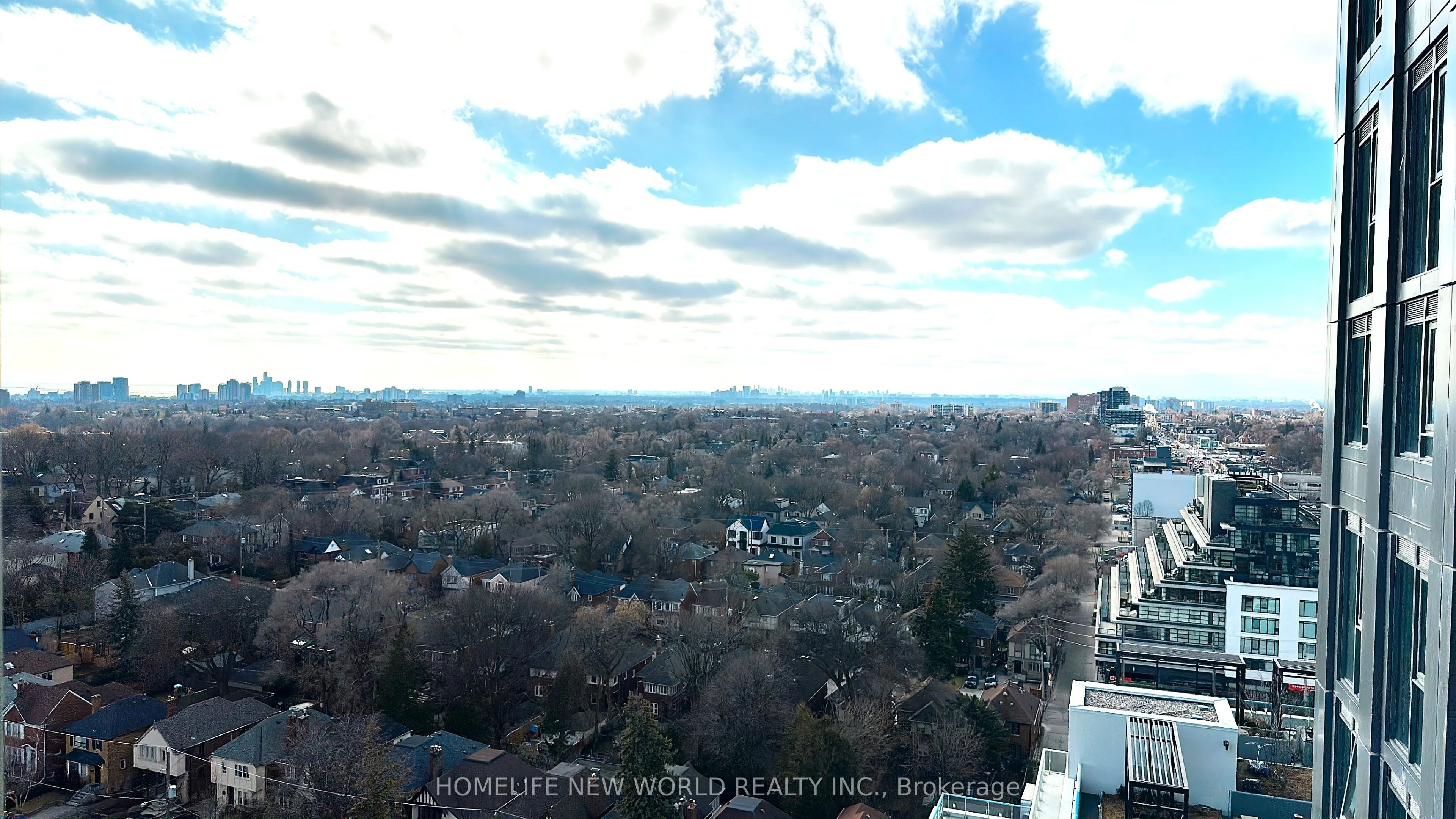 2020 Bathurst Street, #1621