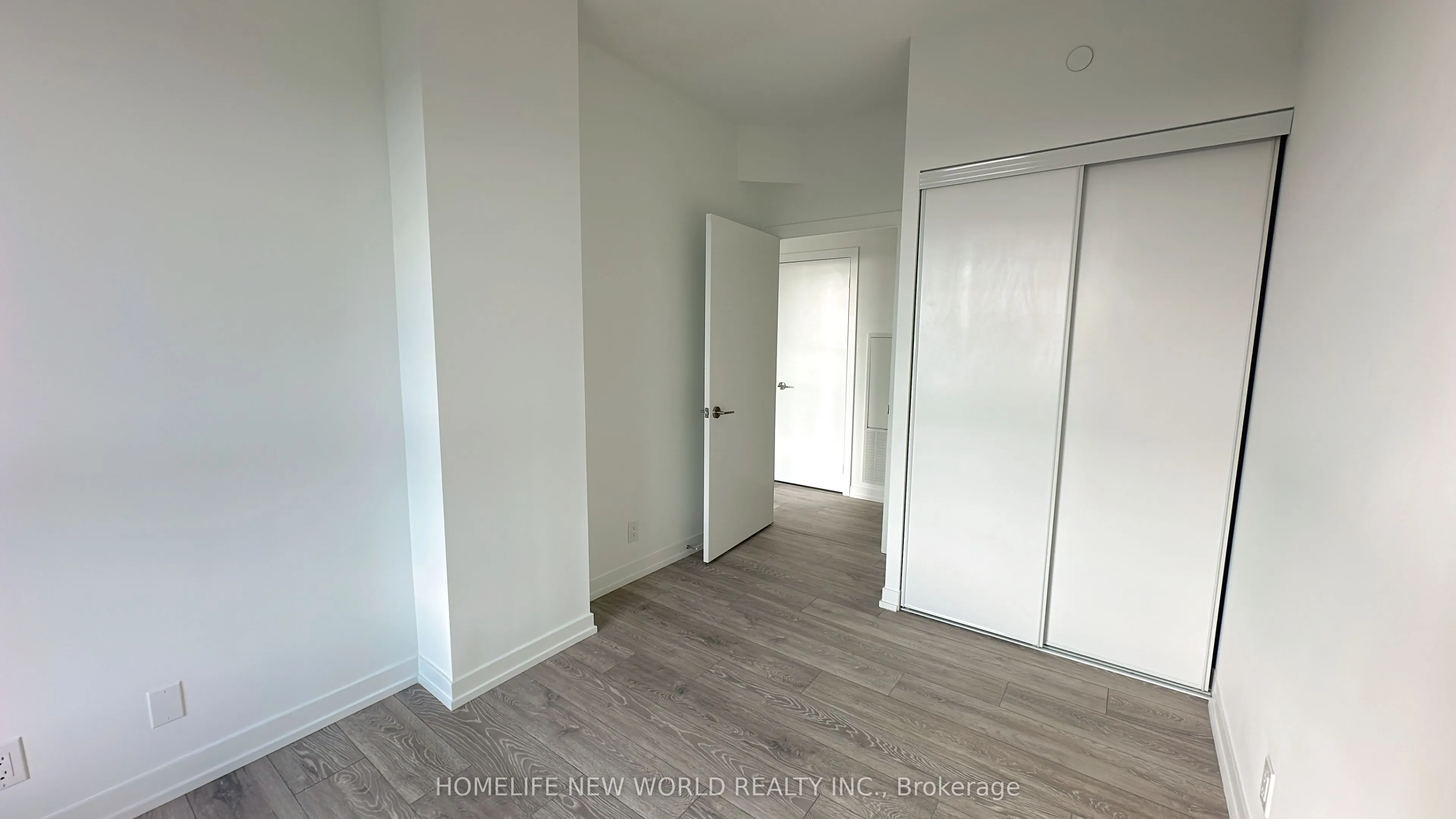 2020 Bathurst Street, #1621