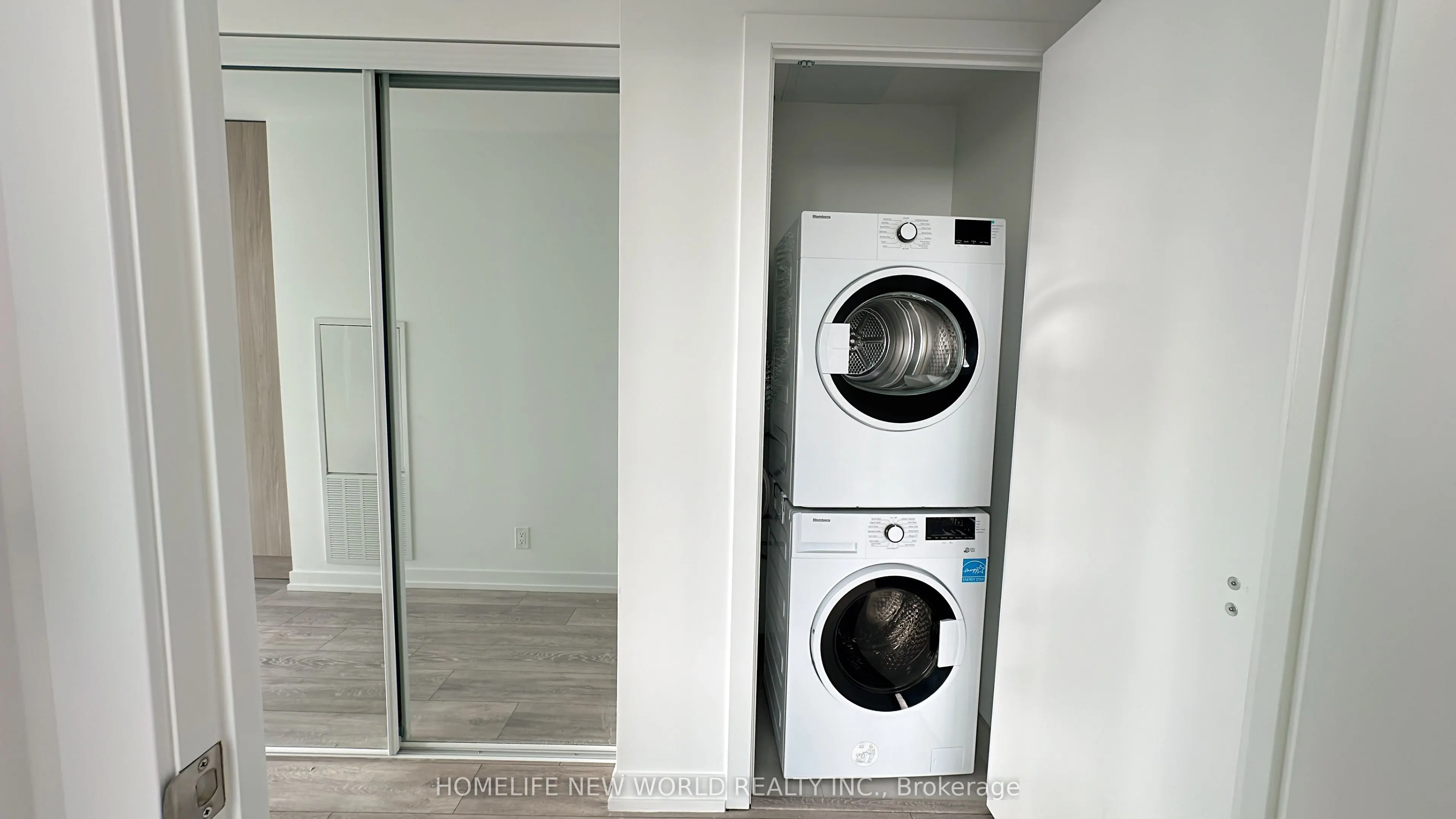2020 Bathurst Street, #1621