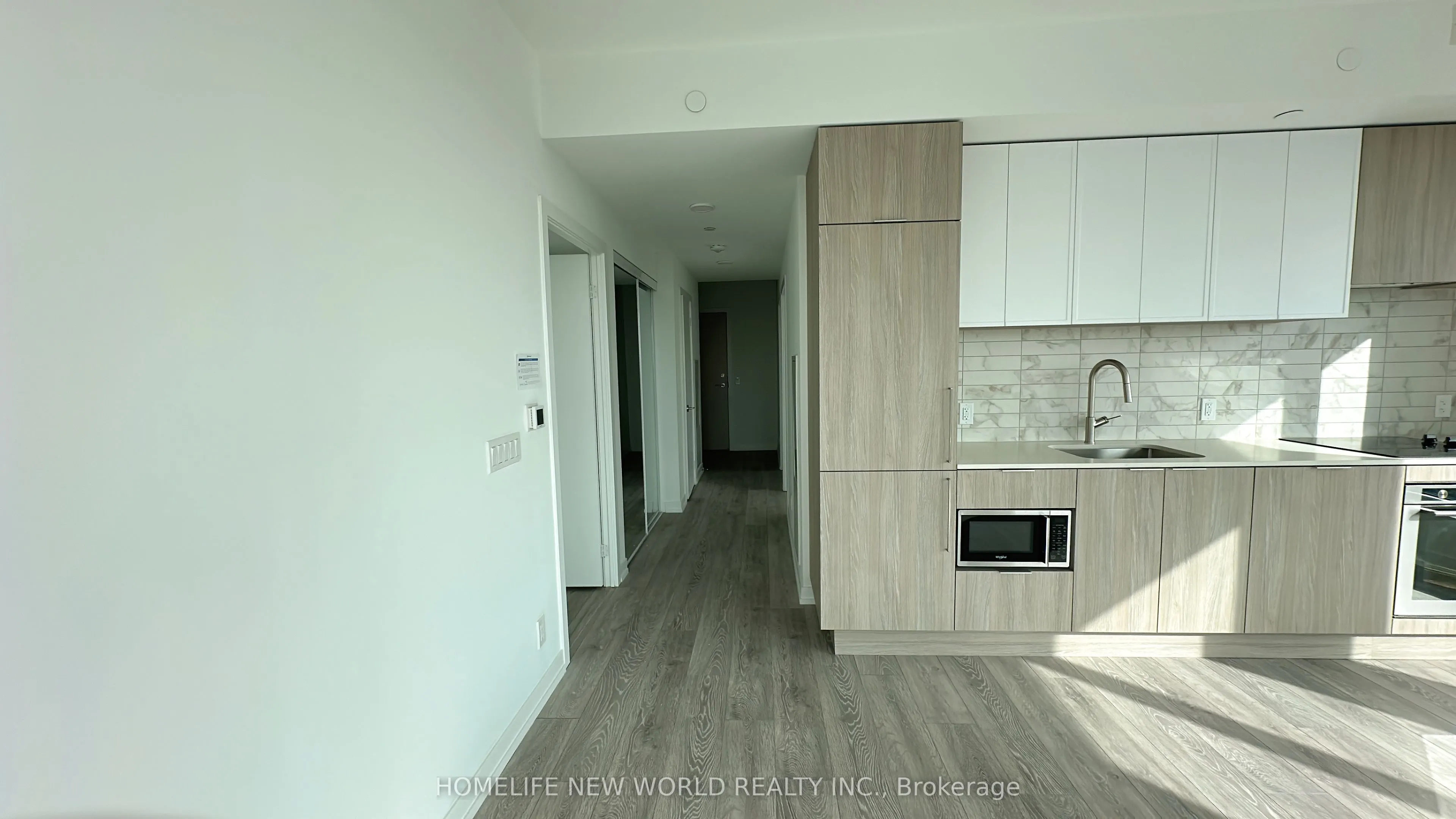 2020 Bathurst Street, #1621