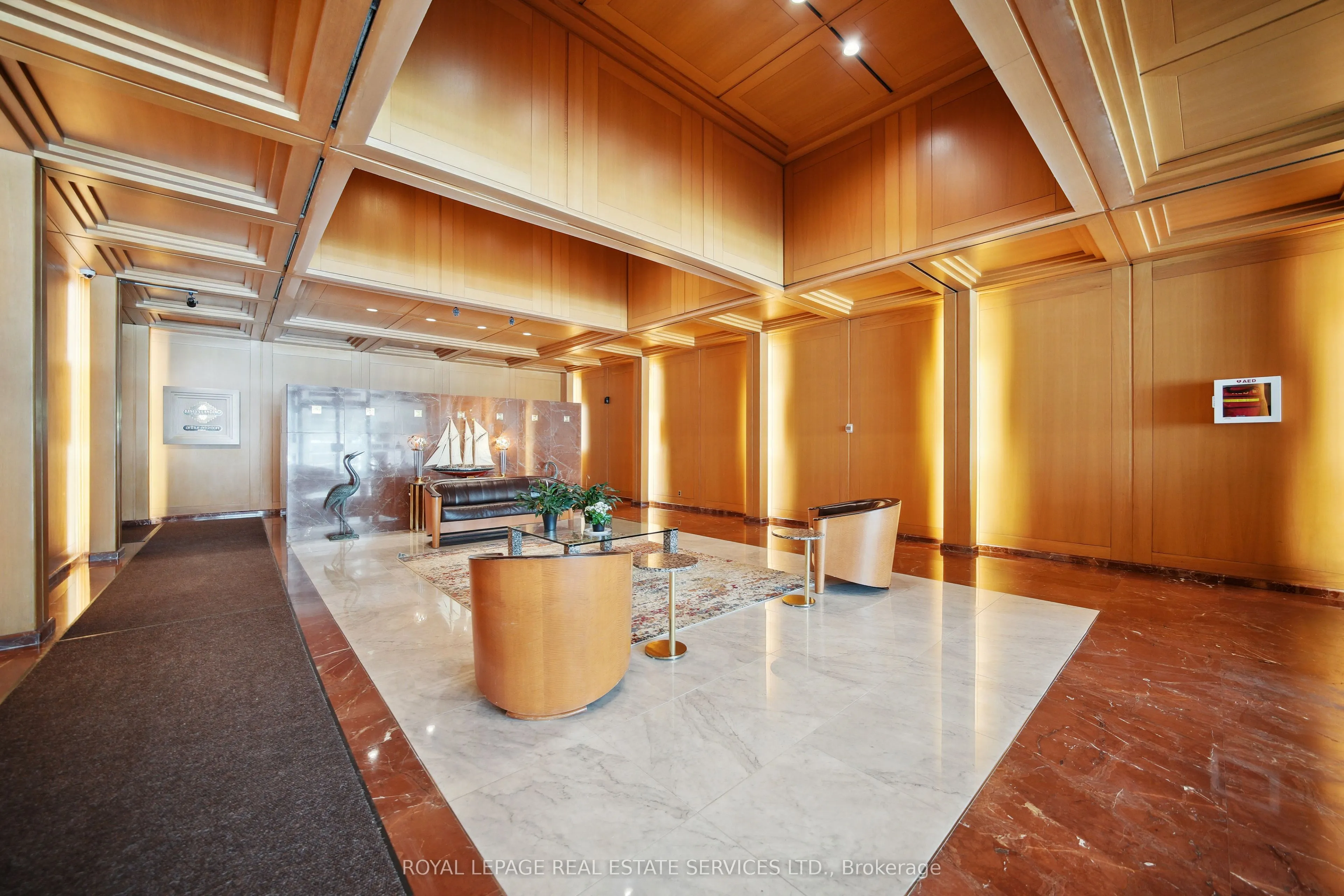 480 Queens Quay W #601