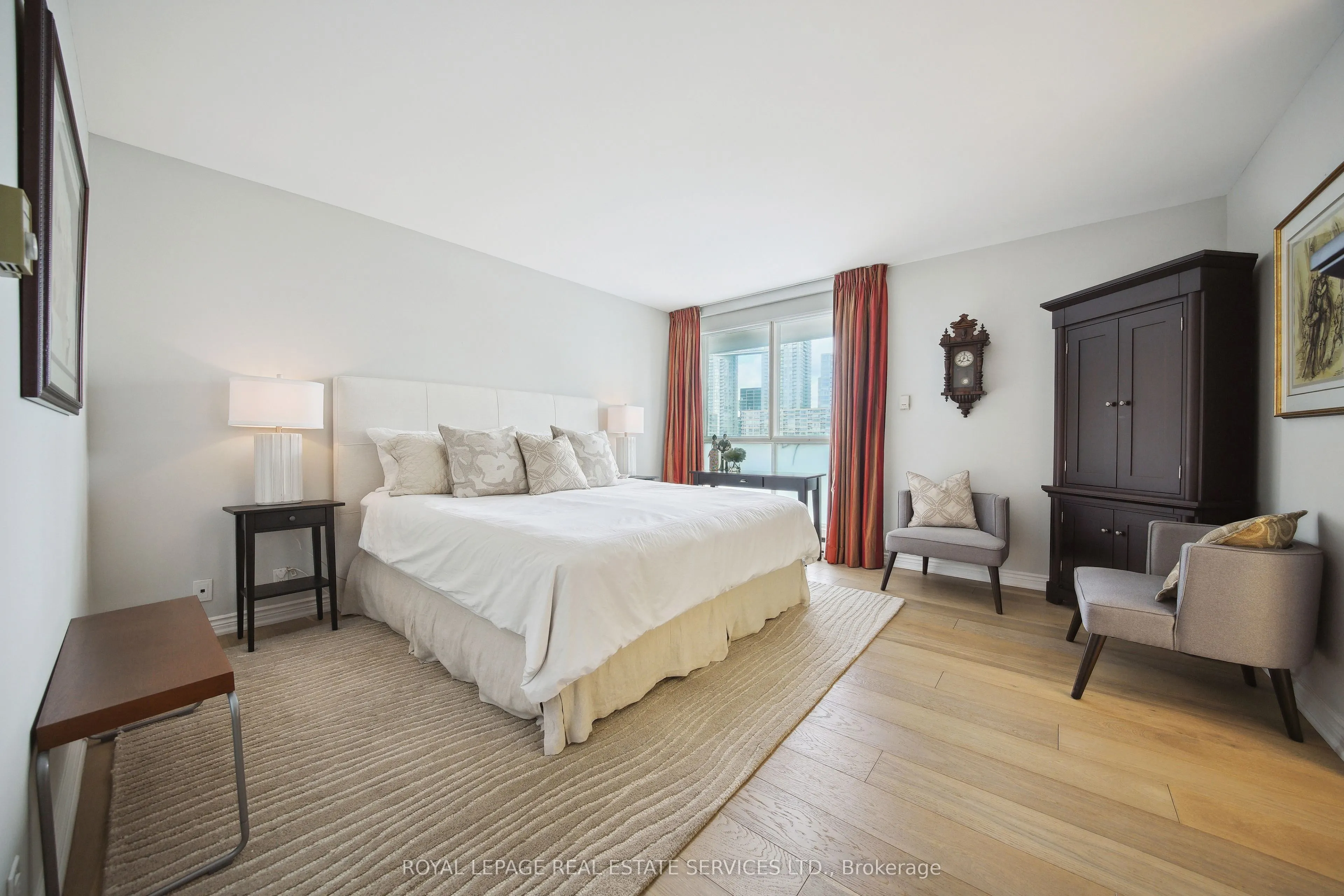 480 Queens Quay W #601