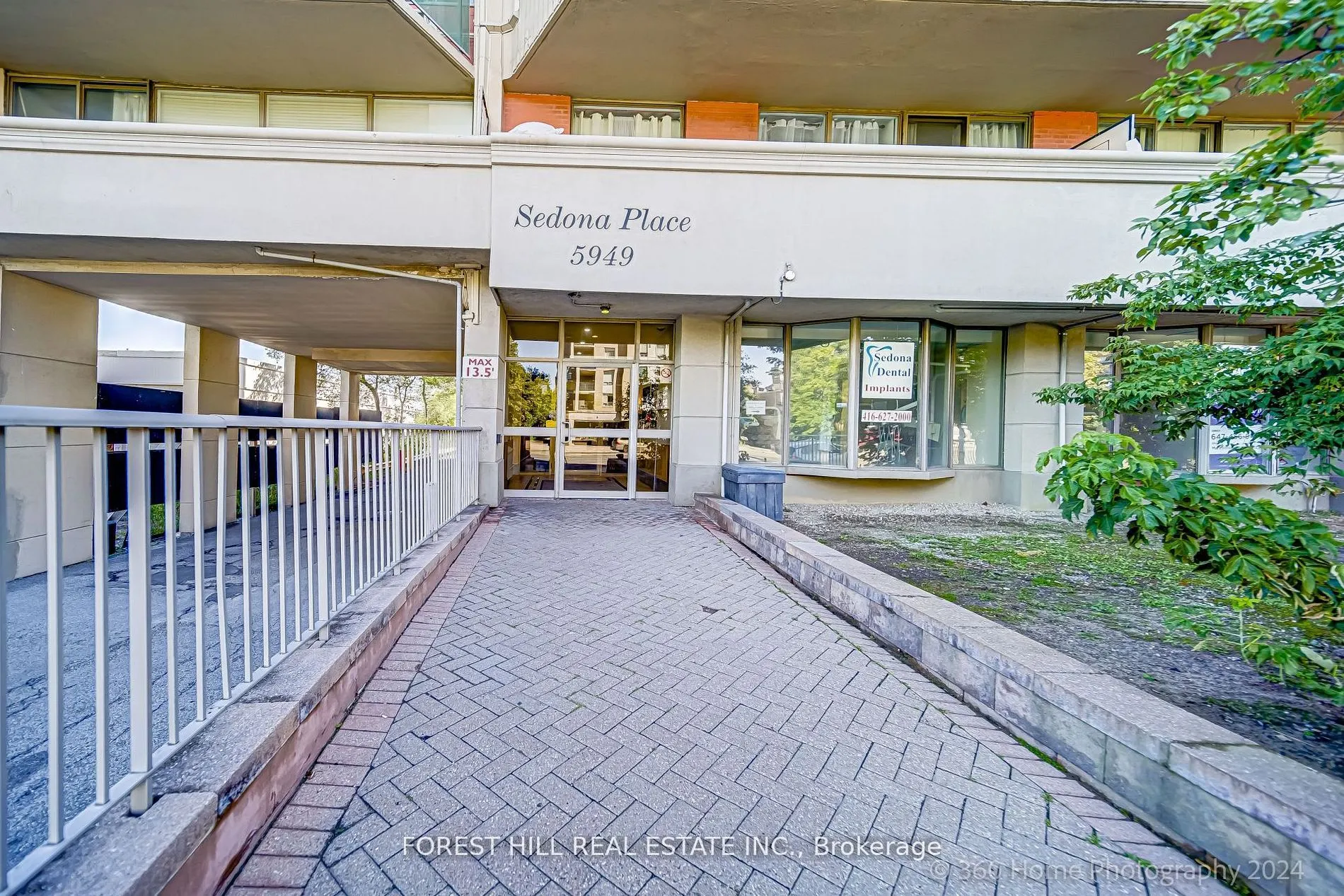 5949 Yonge Street, #803