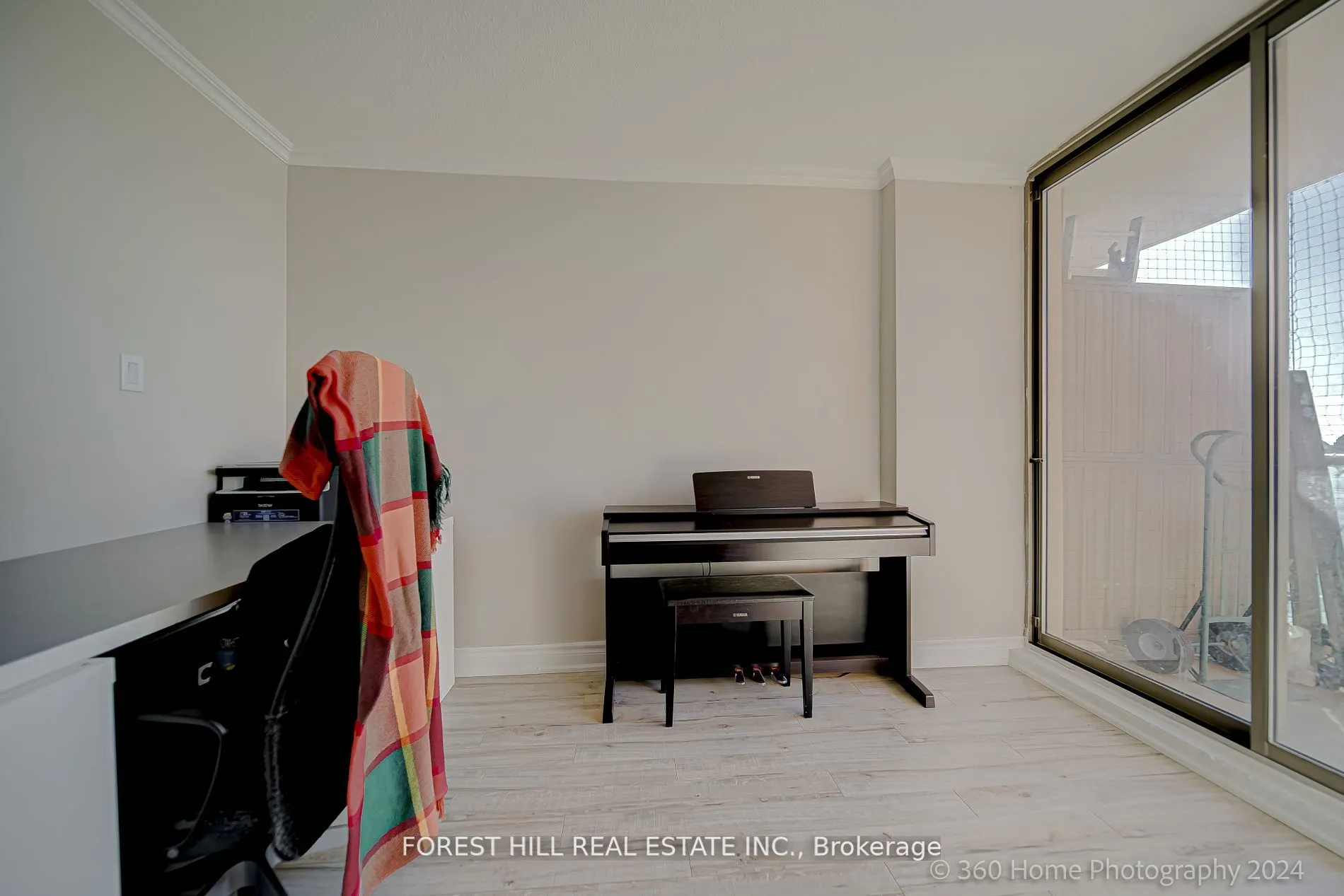 5949 Yonge Street, #803