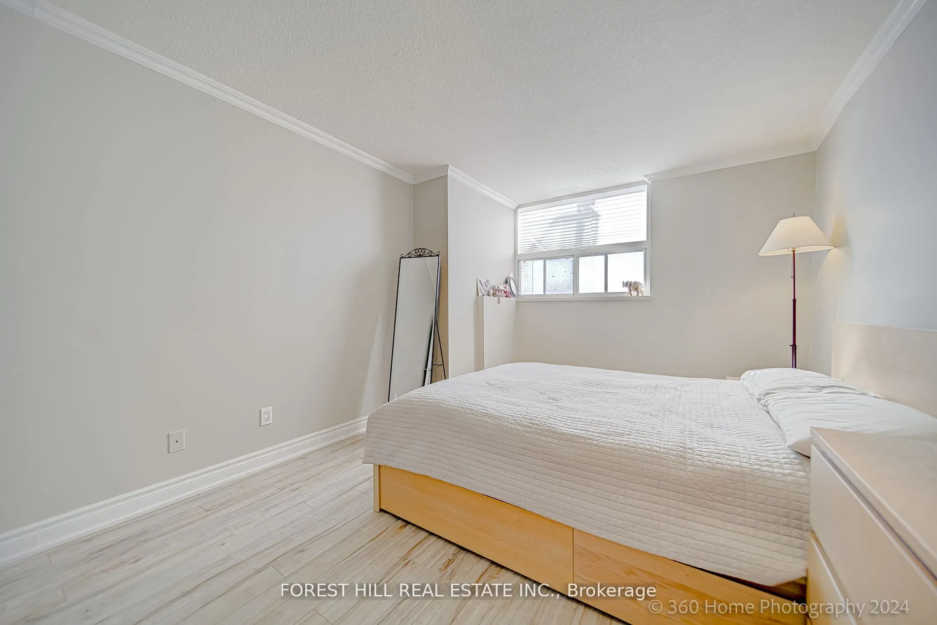 5949 Yonge Street, #803