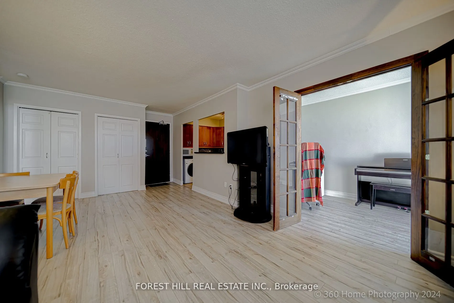 5949 Yonge Street, #803