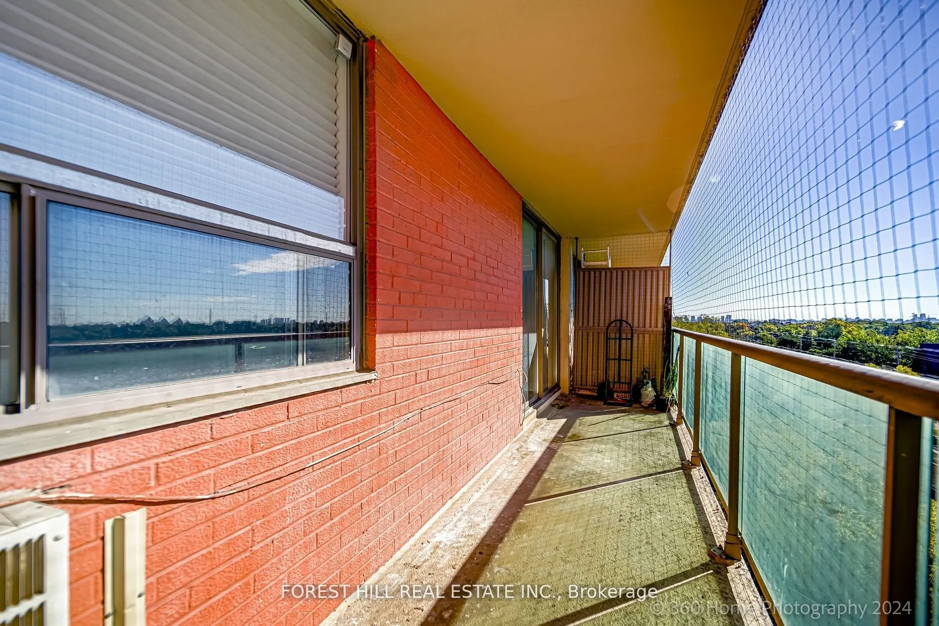 5949 Yonge Street, #803