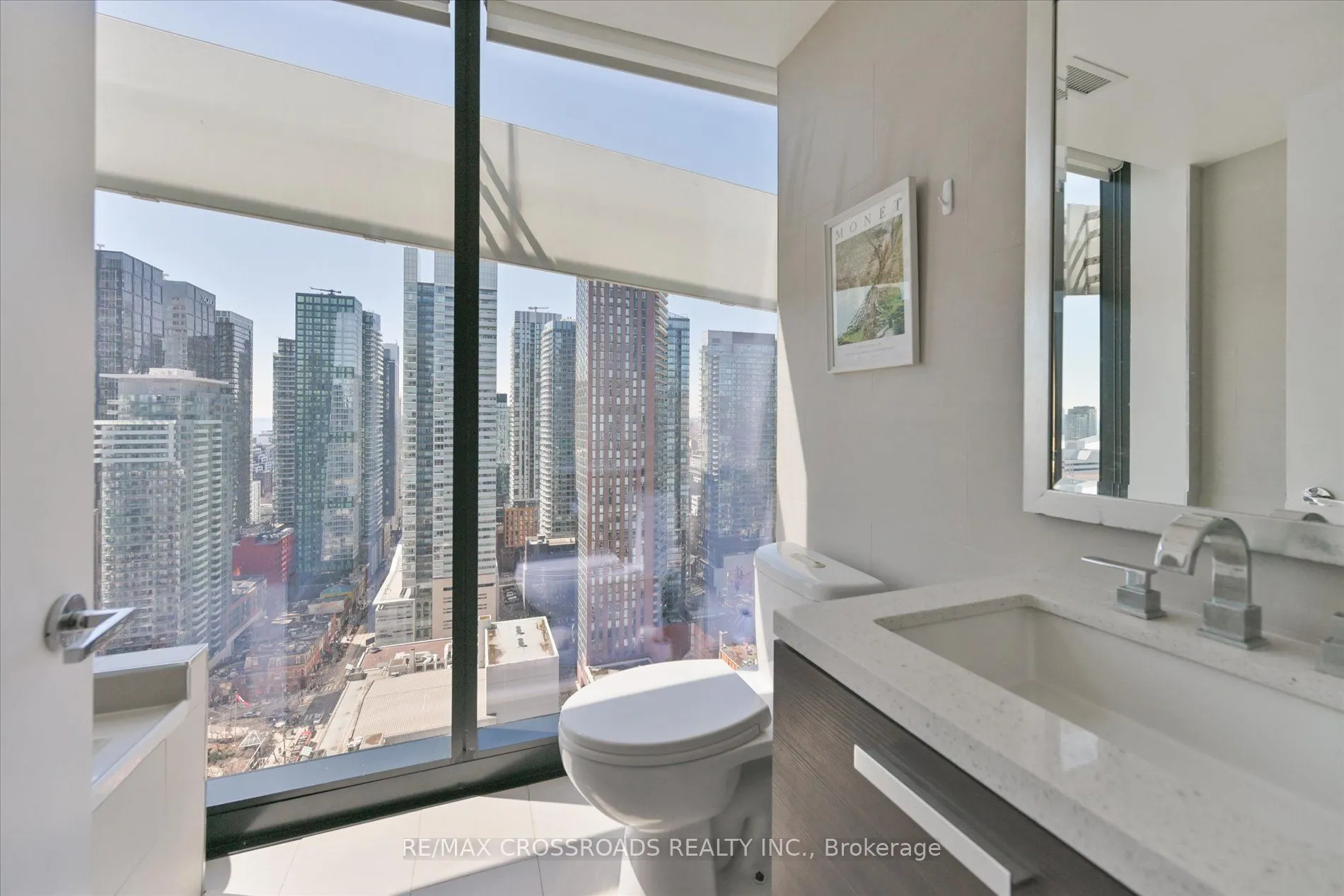 224 King Street W, #3006