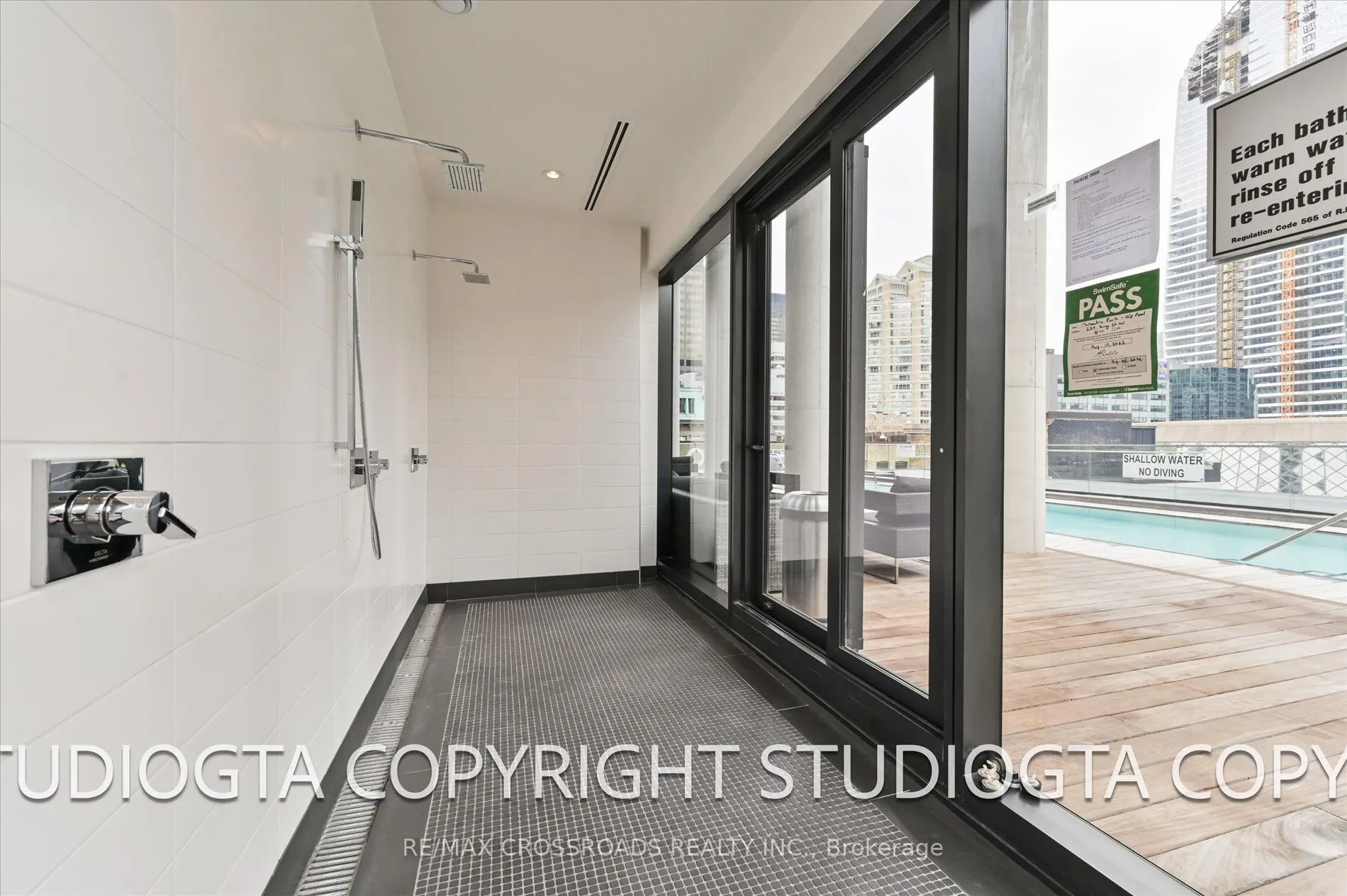 224 King Street W, #3006