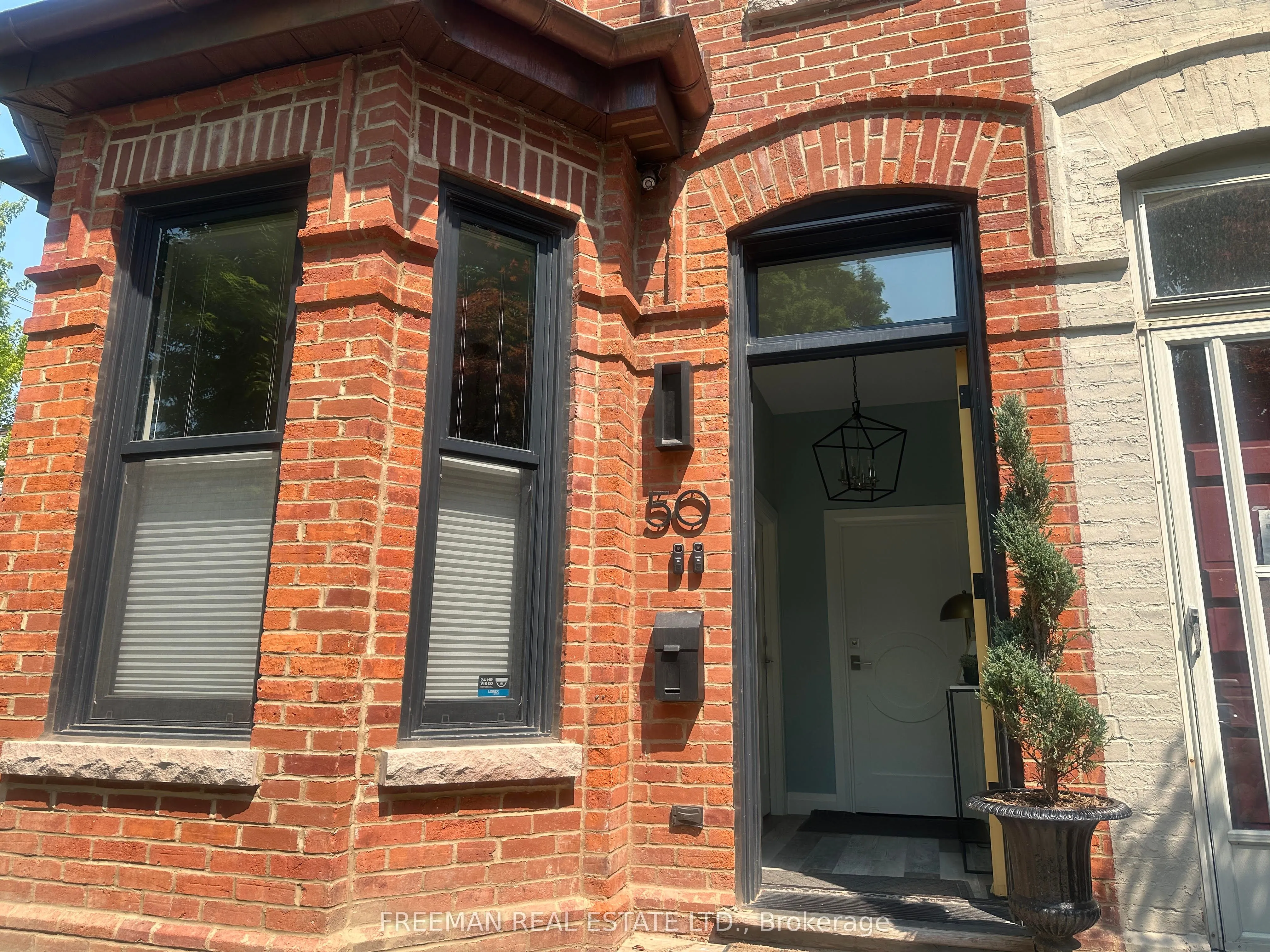50 Russell Street, #2