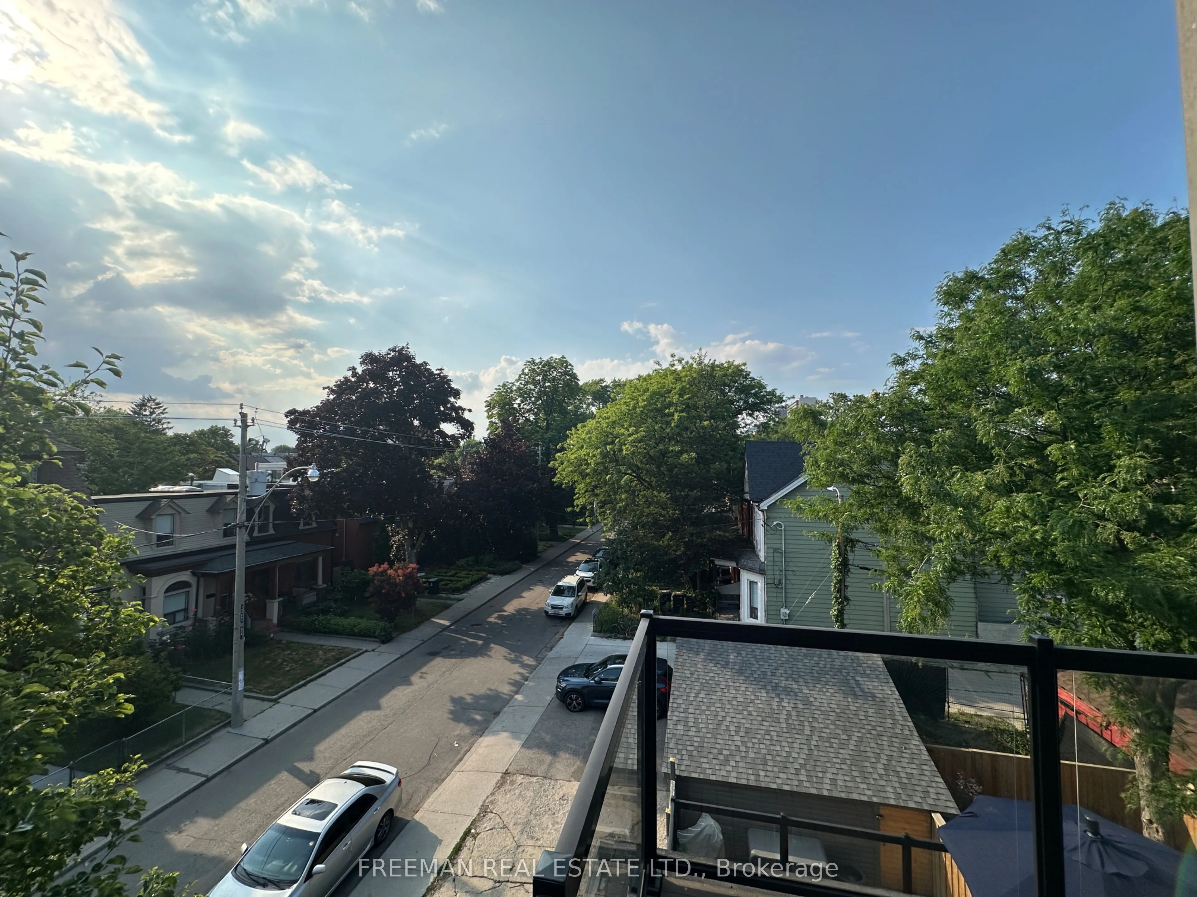 50 Russell Street, #2