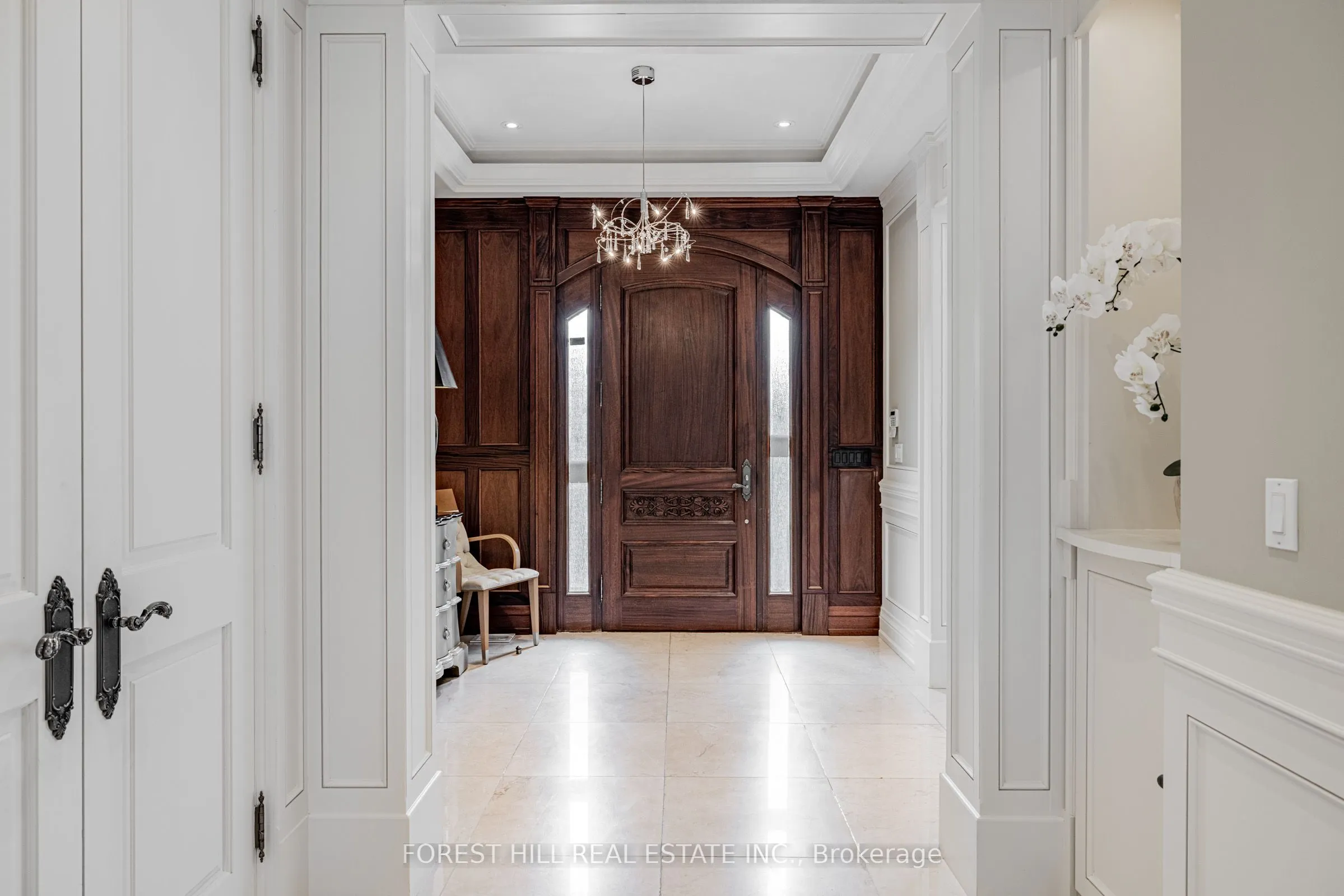 60 Hawksbury Drive