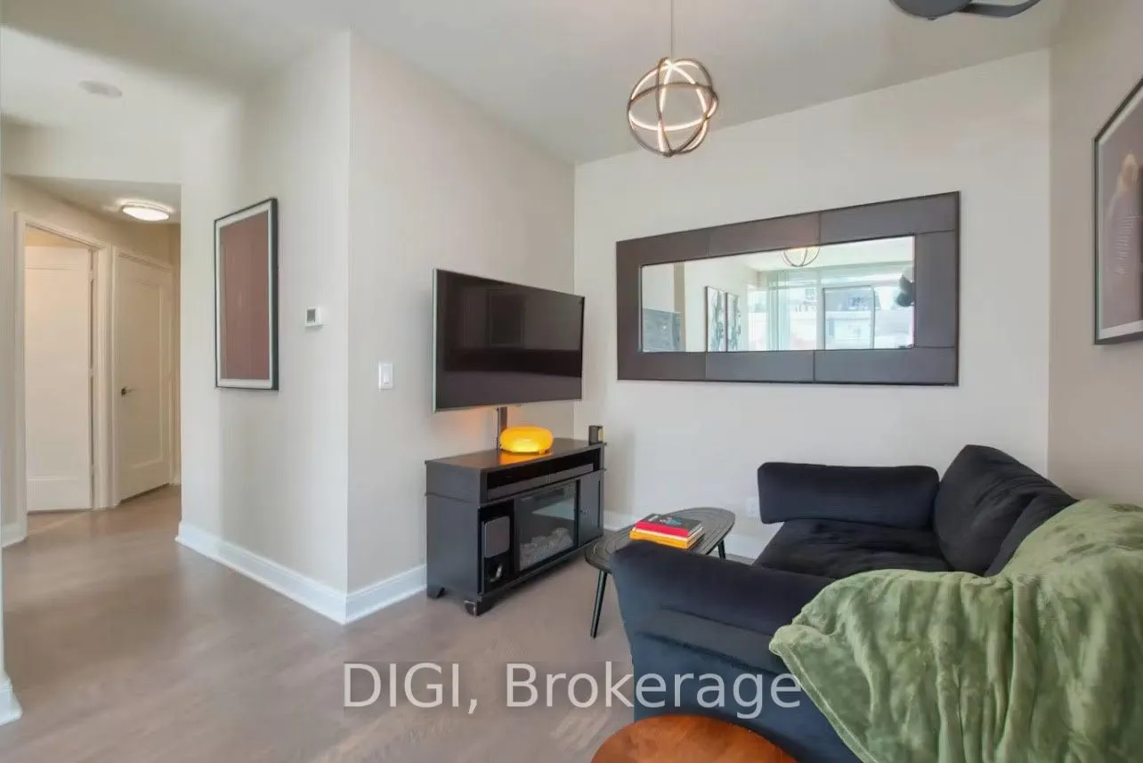 825 Church Street, #1107