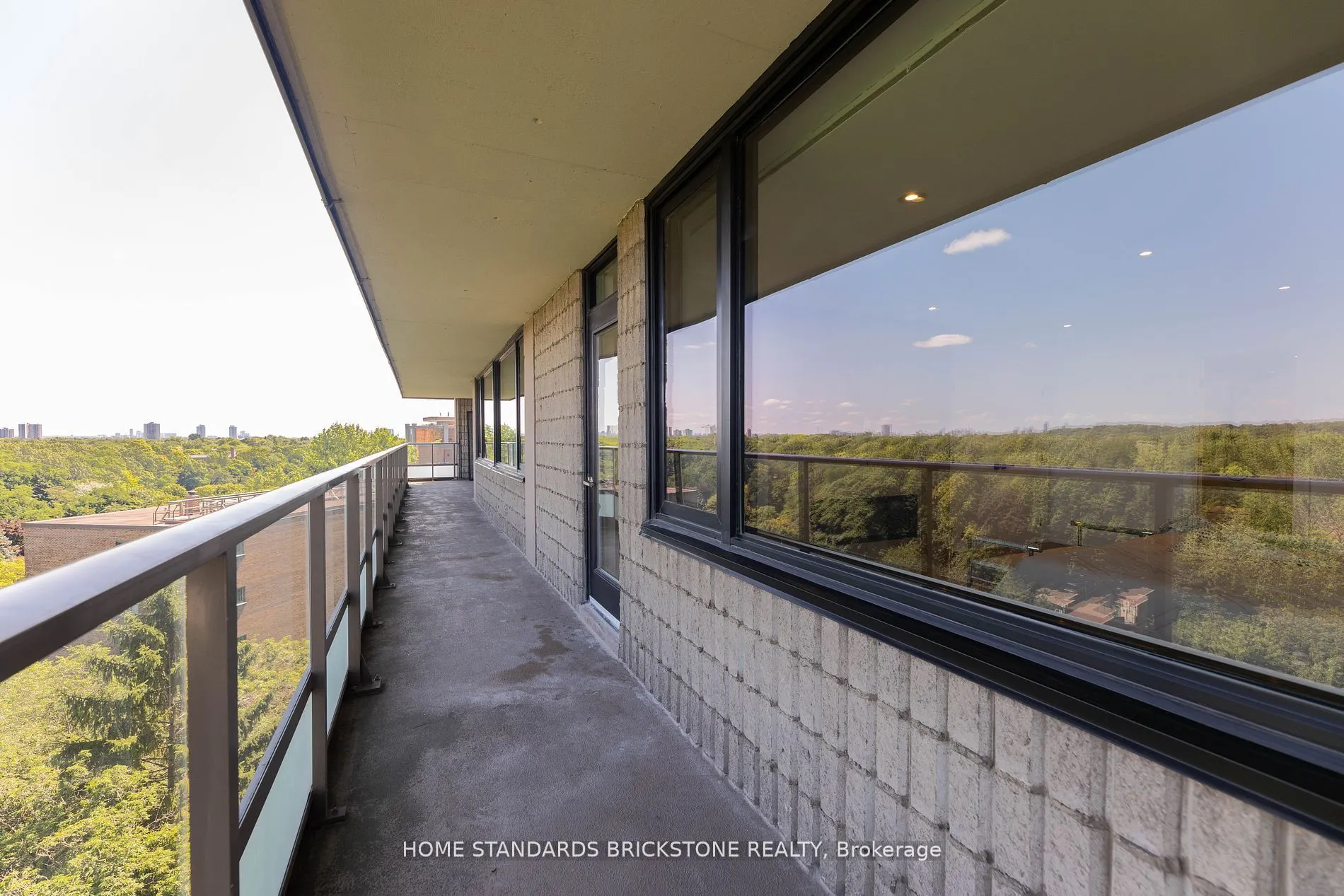 66 Collier Street, #9D