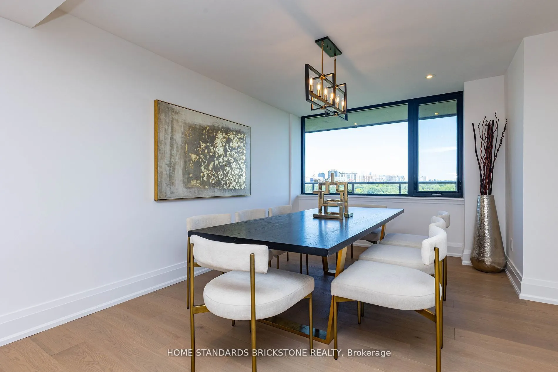 66 Collier Street, #9D