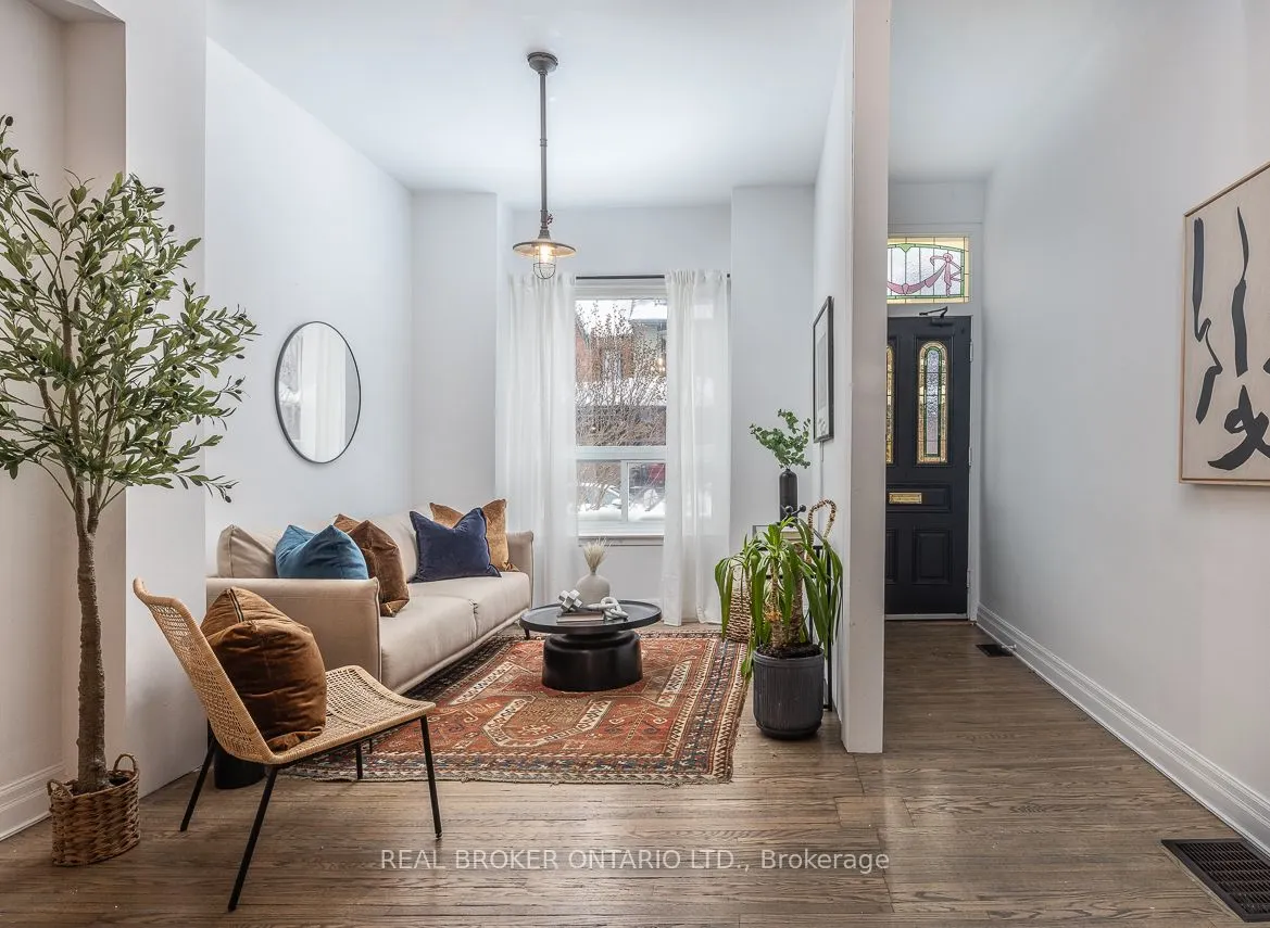 180 Lippincott Street
