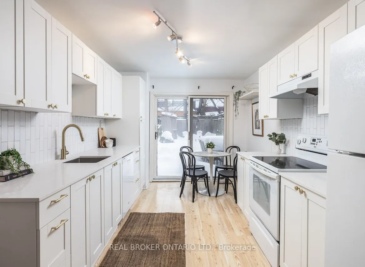 180 Lippincott Street