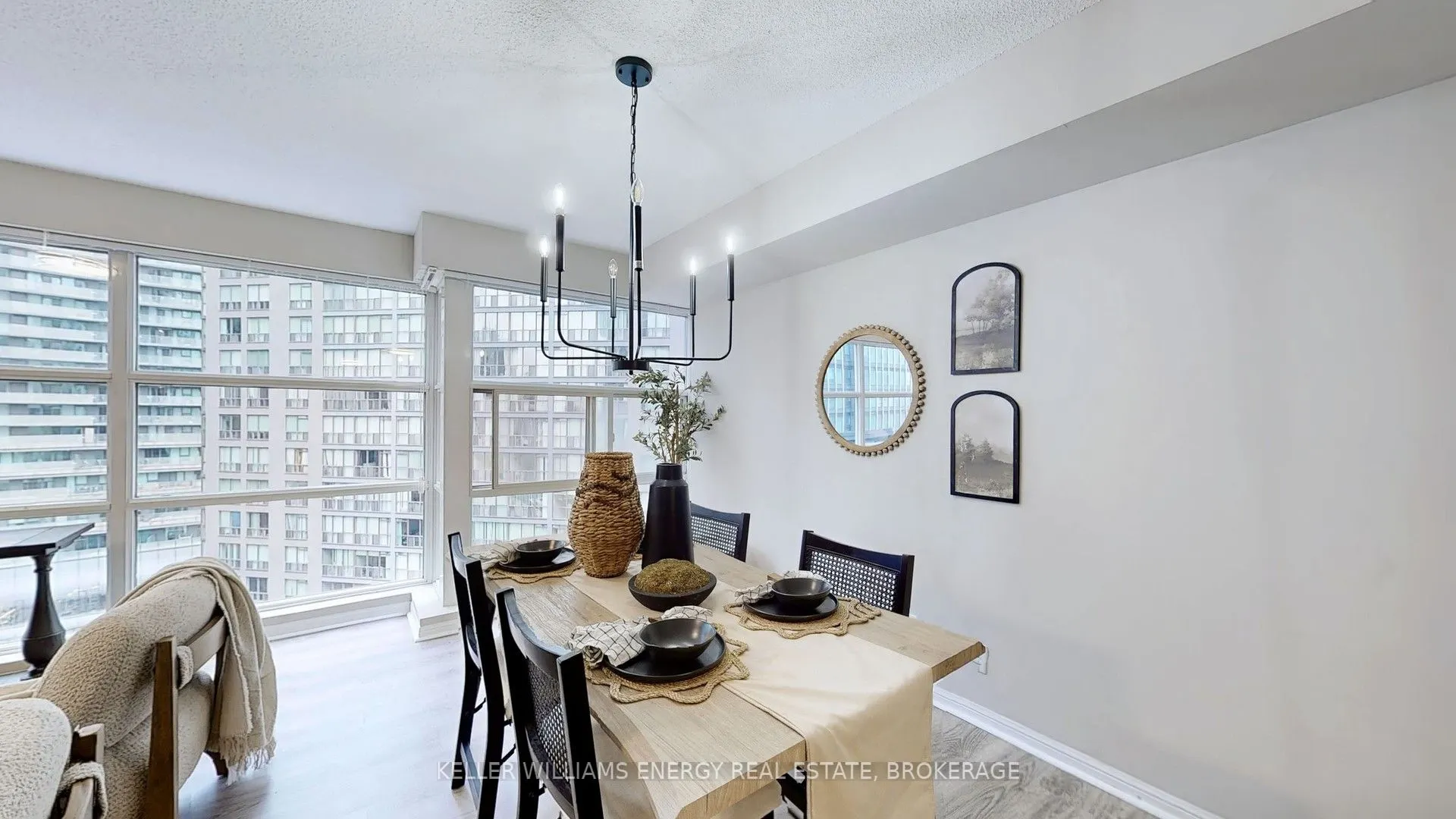 11 St Joseph Street, #1401