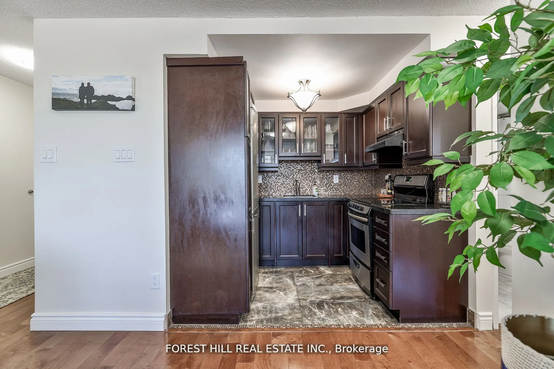 117 Gerrard Street, #503