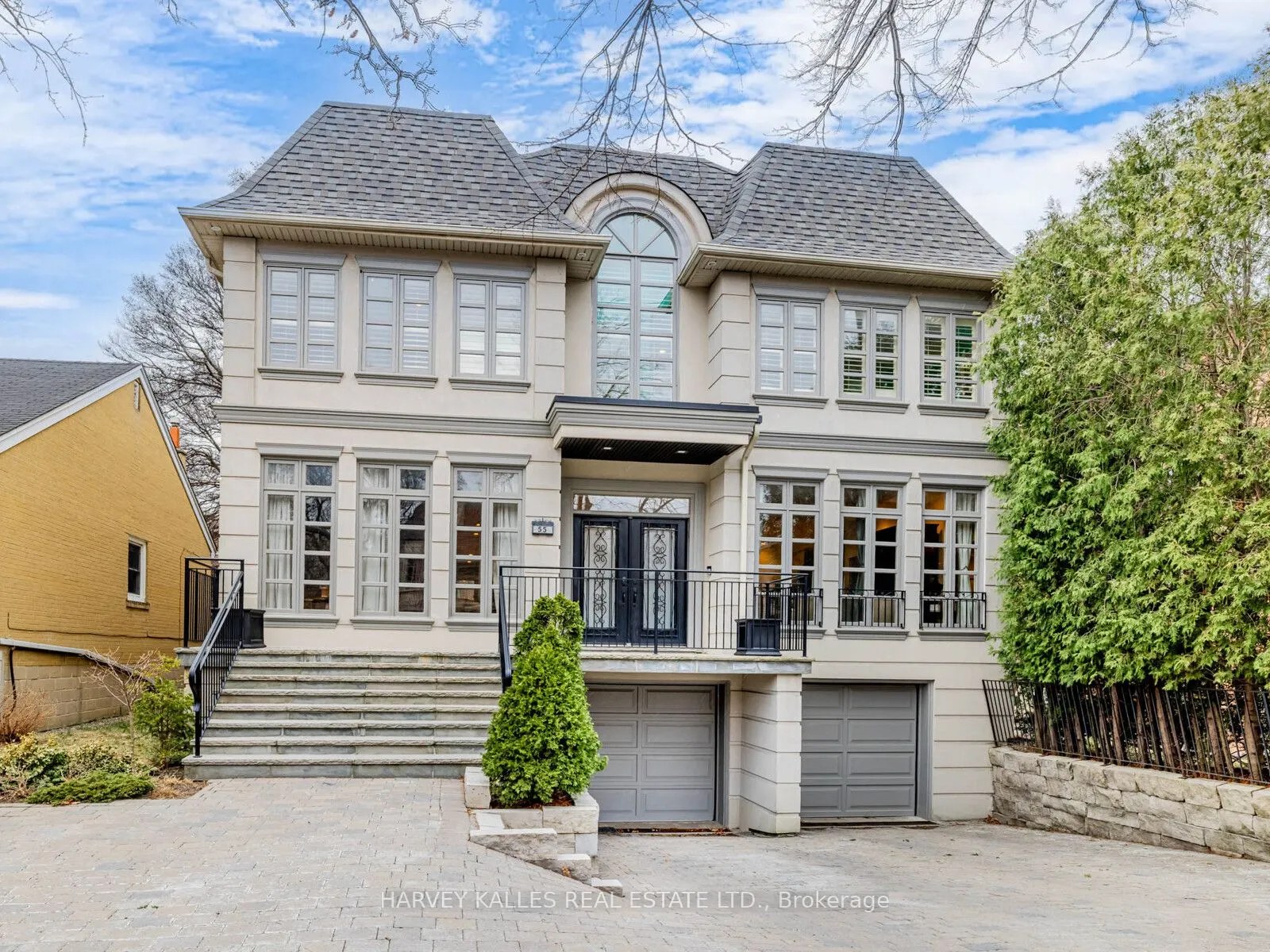 55 Viewmount Avenue
