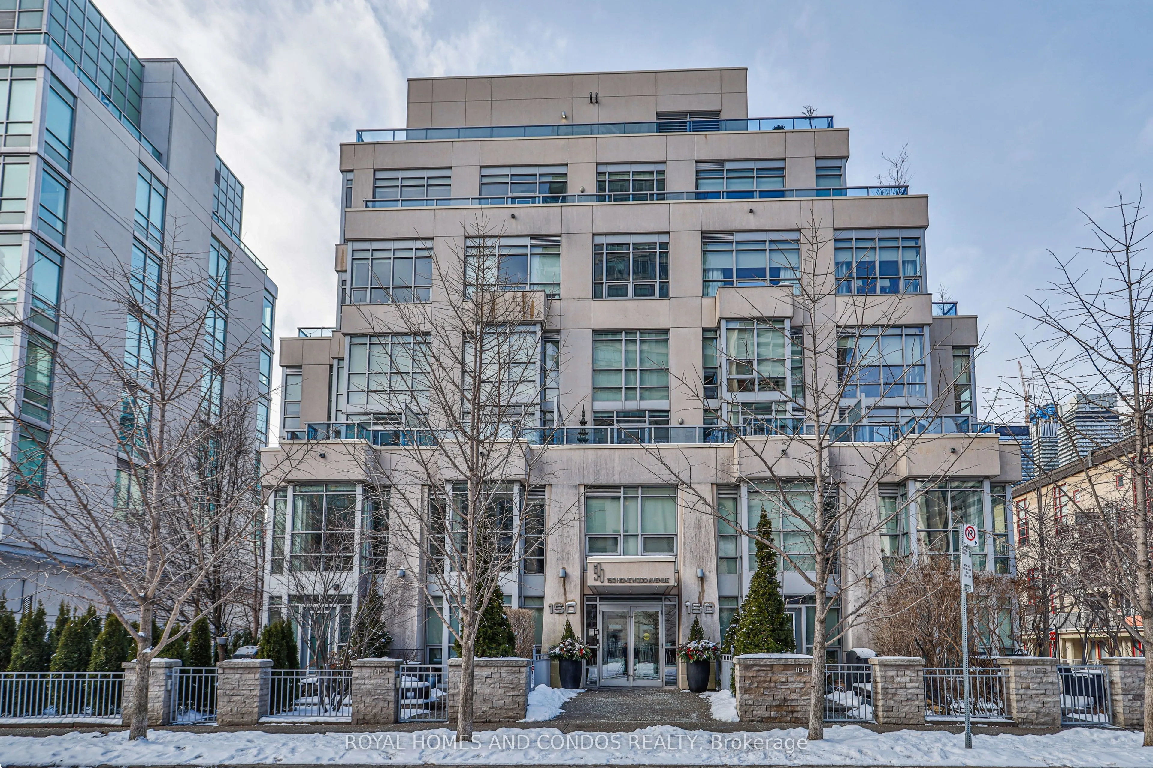 150 Homewood Avenue, #L 303