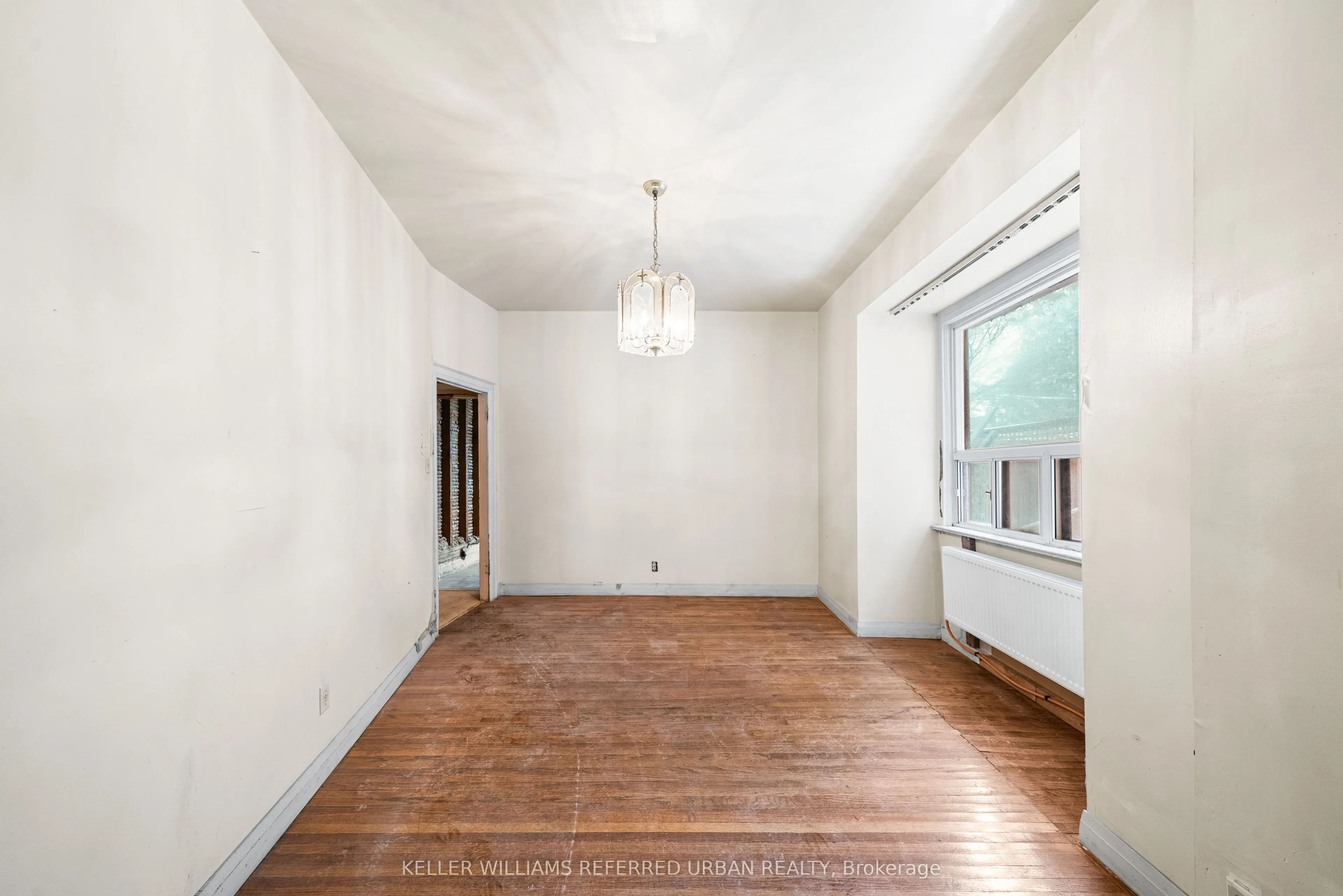 69 Montrose Avenue
