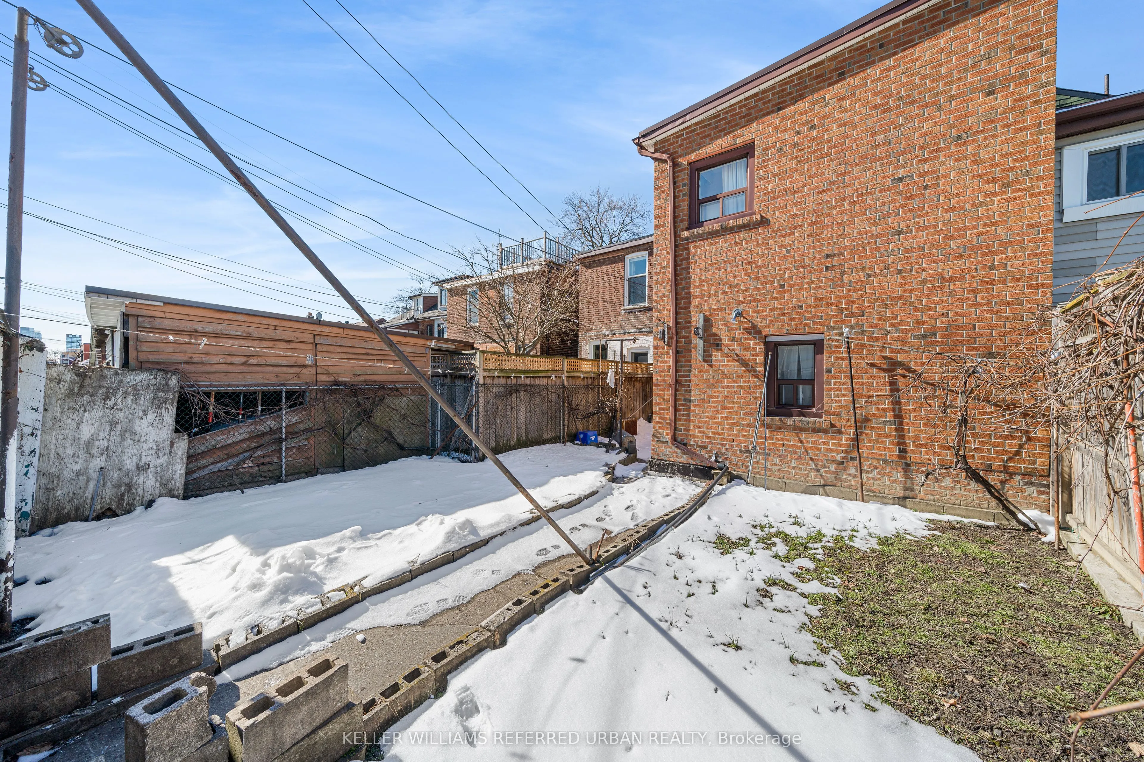 69 Montrose Avenue