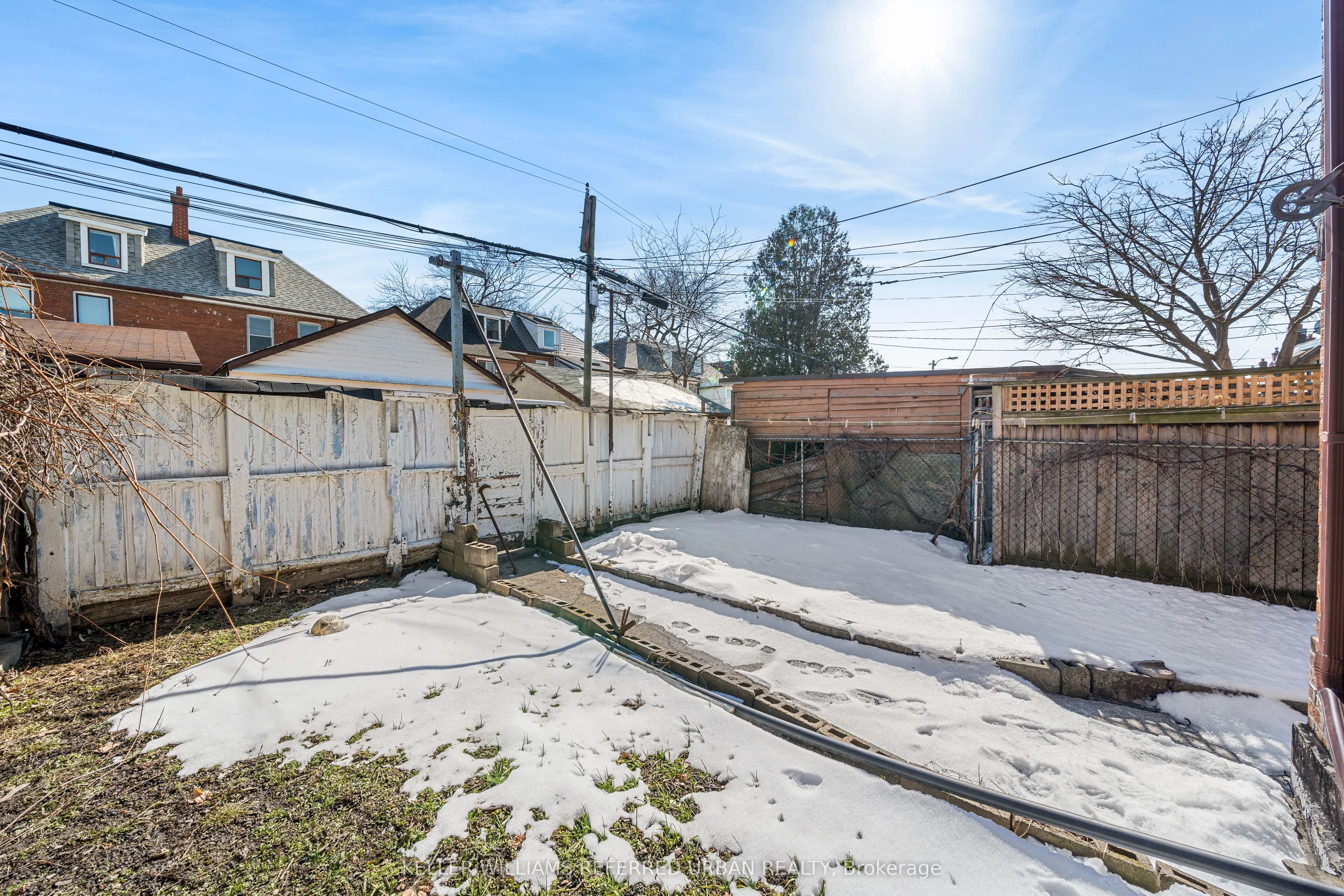 69 Montrose Avenue